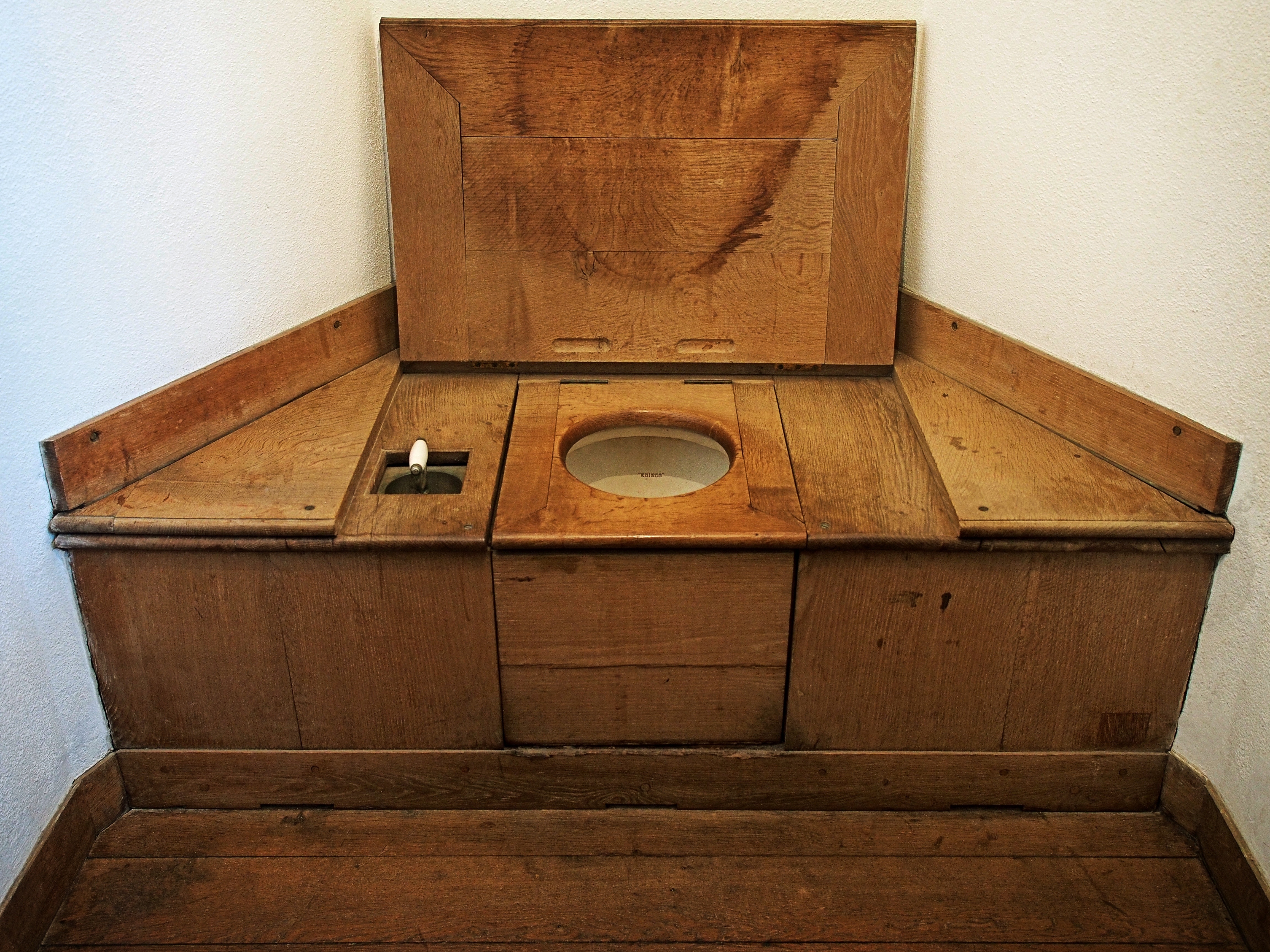 ceiling, drawer, no people, bowl, hanging, bathroom, still life, fashioned, hygiene, hole, technology, toilet, storage, pan, container, home interior, water, HD Wallpaper