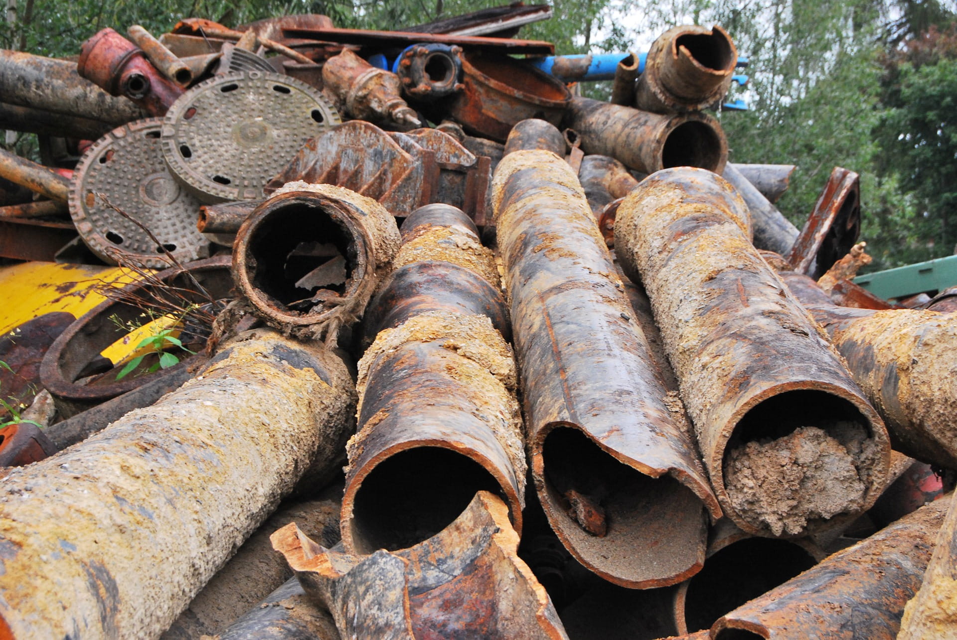 nature, no people, grunge, discarded, stacked, environmental, environment, factory, rubbish, bad condition, recycling, 1080P, pollution, industrial, salvage, HD Wallpaper
