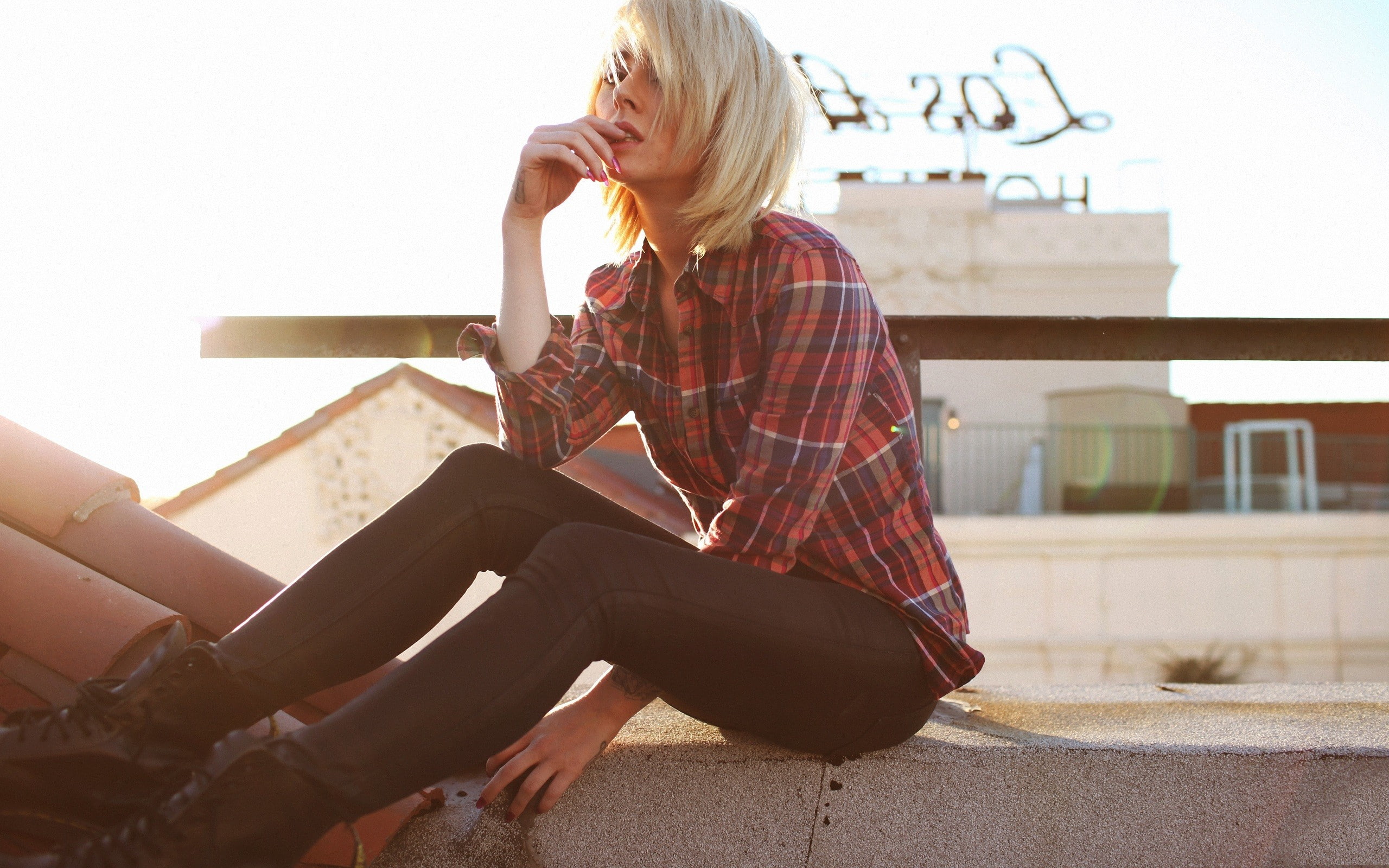 women, leather, s, 2K, red, gray, shirt, photography, skinny, plaid, dress, jeans, hd, black, boots, white, HD Wallpaper