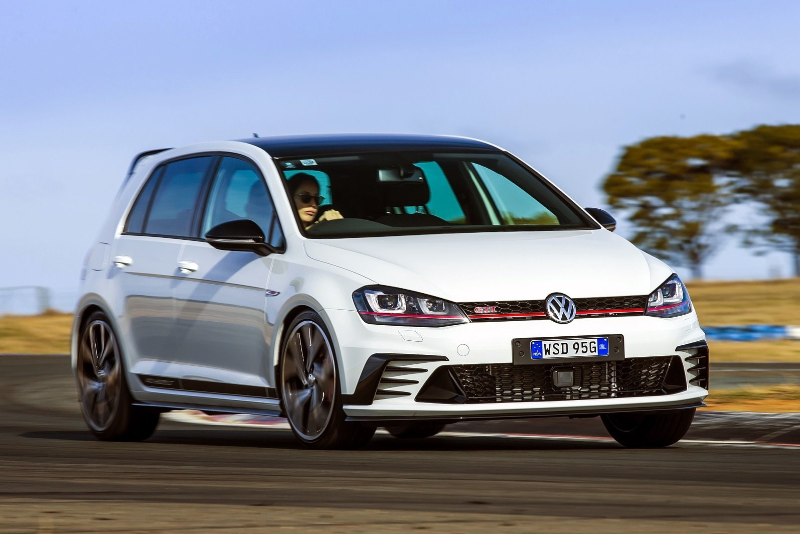 2016, 720P, 5g), volkswagen, golf, gti, years, (typ, cars, white, HD Wallpaper