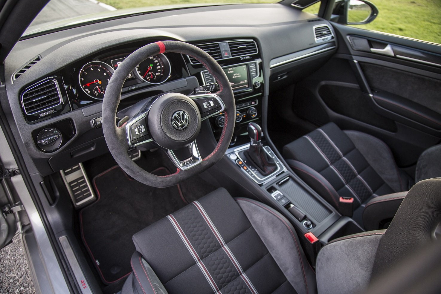720P, volkswagen, 5g), (typ, 2015, golf, cars, gti, 5-door, clubsport, HD Wallpaper