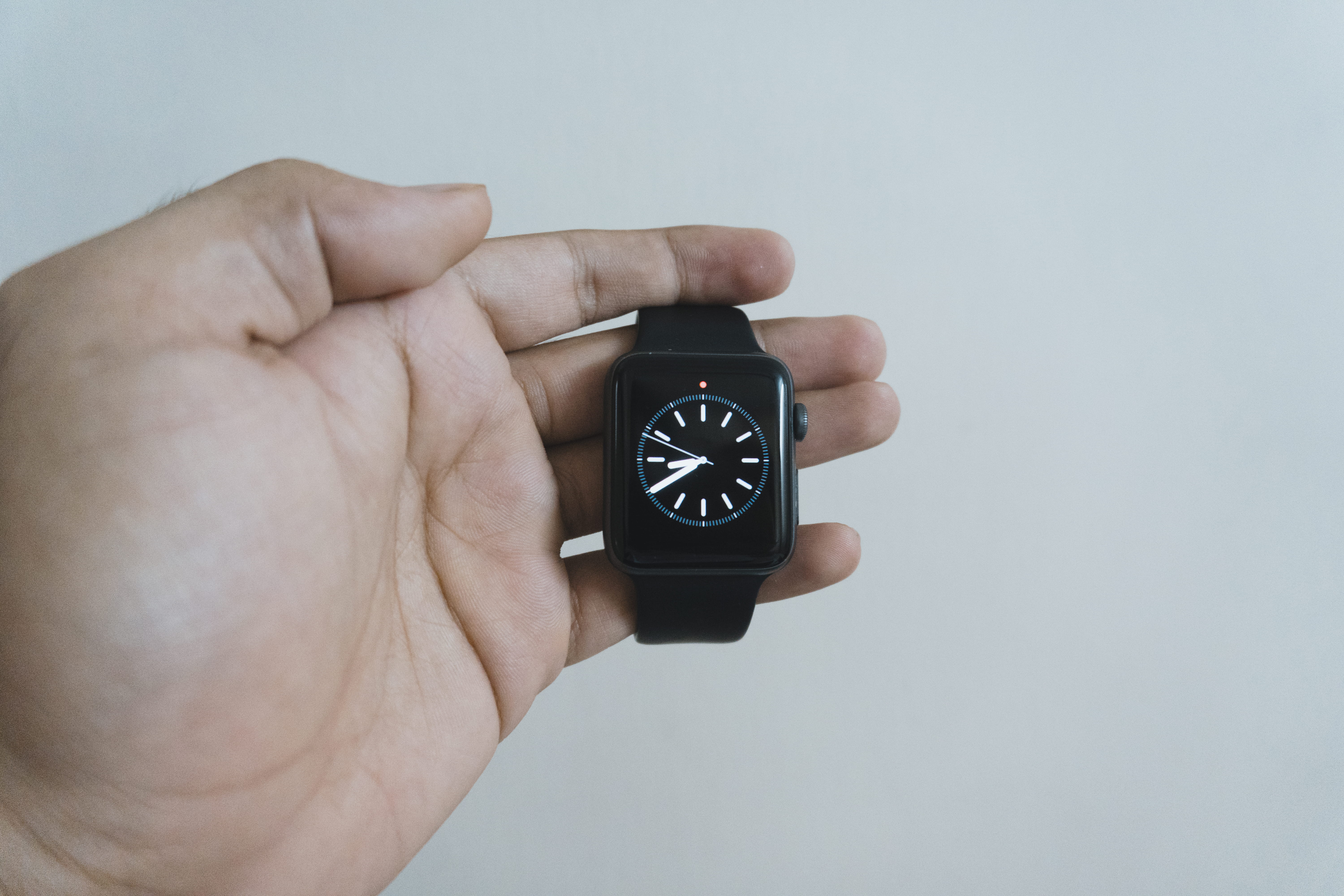 human finger, finger, number, holding, leisure activity, human body part, body part, one person, close-up, human, person, bhawin jagad, technology, 5K, HD Wallpaper