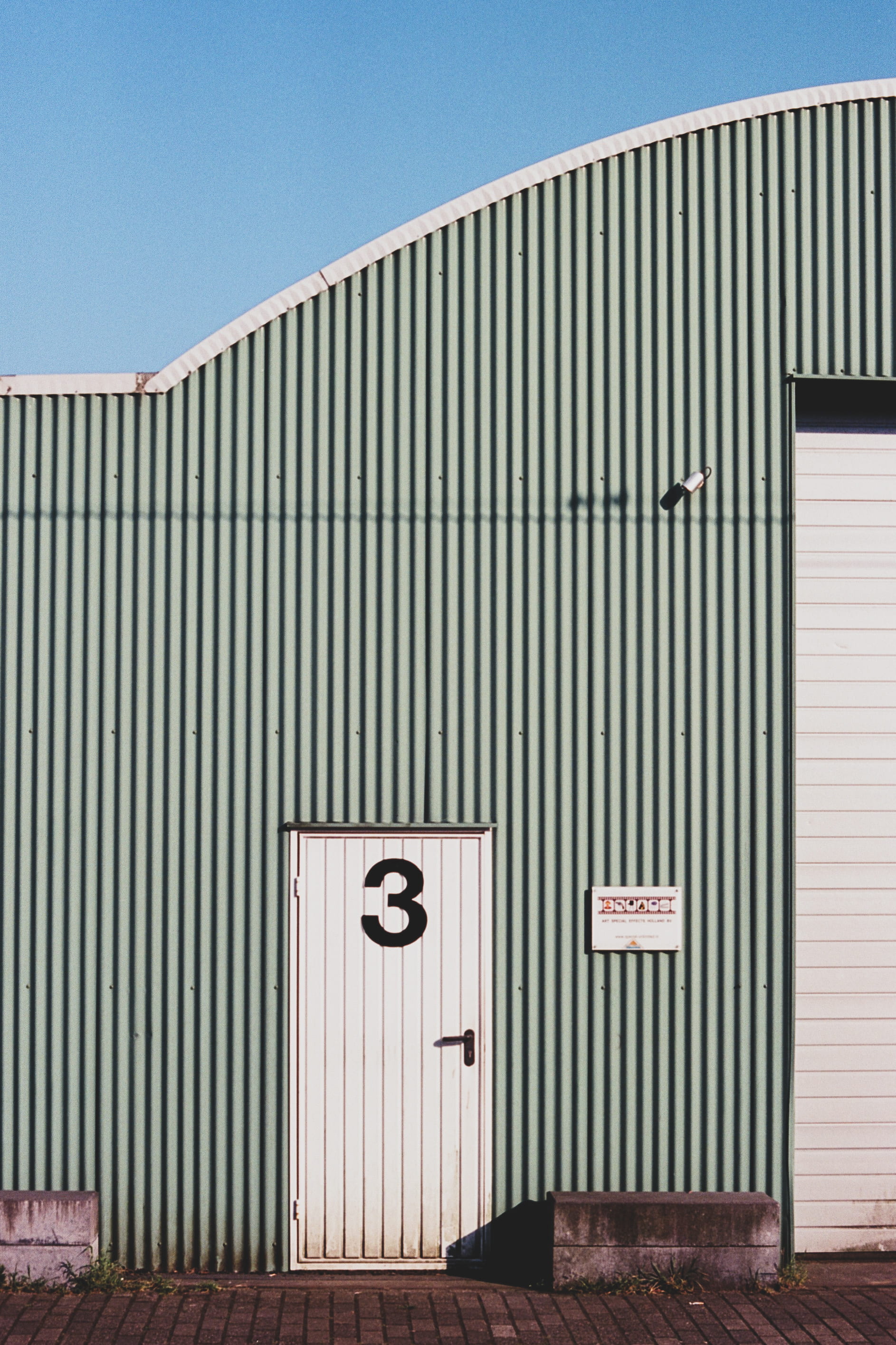day, closed, light, analogue, iron, shed, three, clear sky, sunlight, geometry, communication, number, door, wooden, green, line, built structure, design, Phone HD Wallpaper