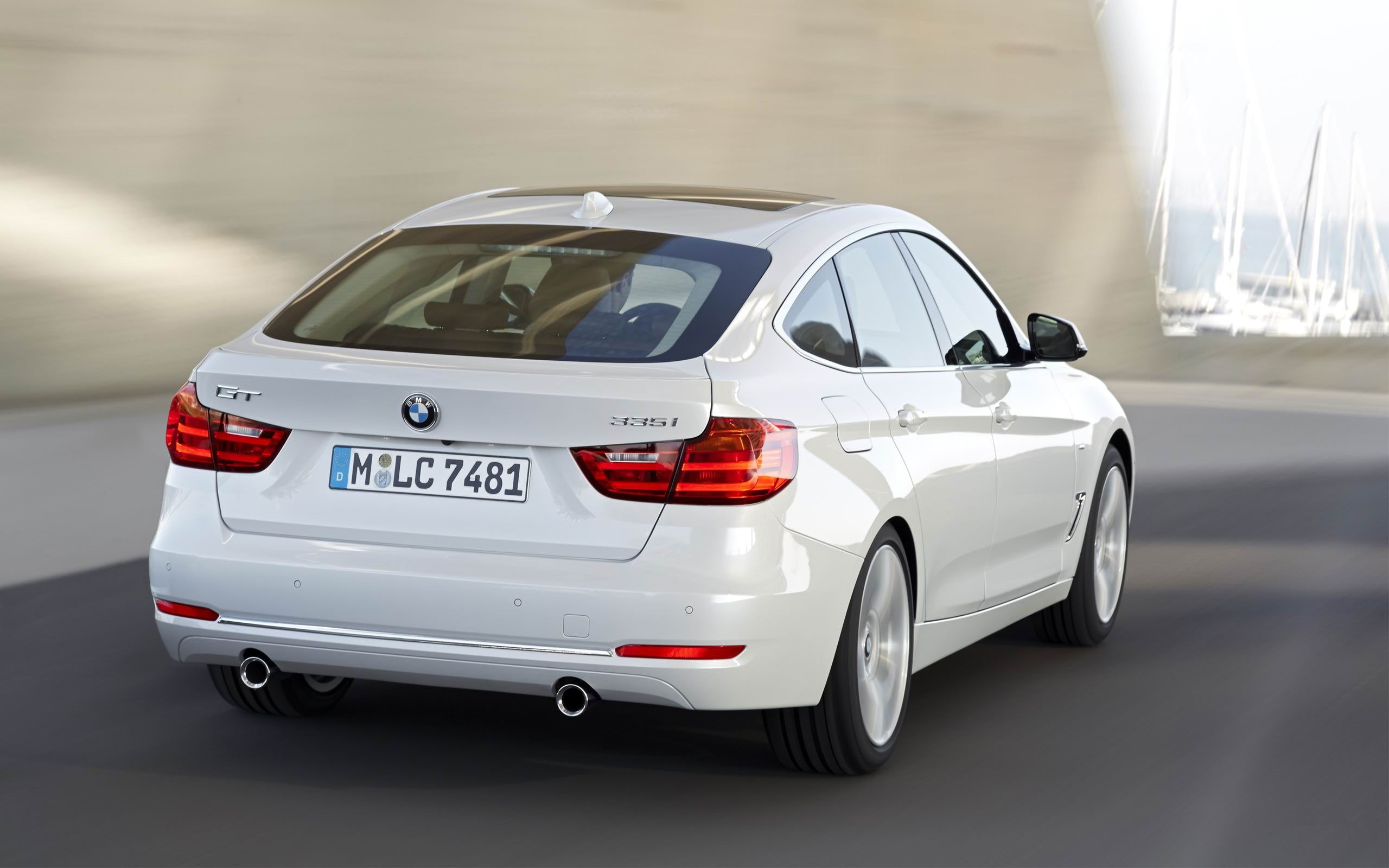 speed, gran, land vehicle, focus on foreground, auto, sedan, toy, nature, no people, white color, white, motor vehicle, car, silver colored, road, reflection, HD Wallpaper