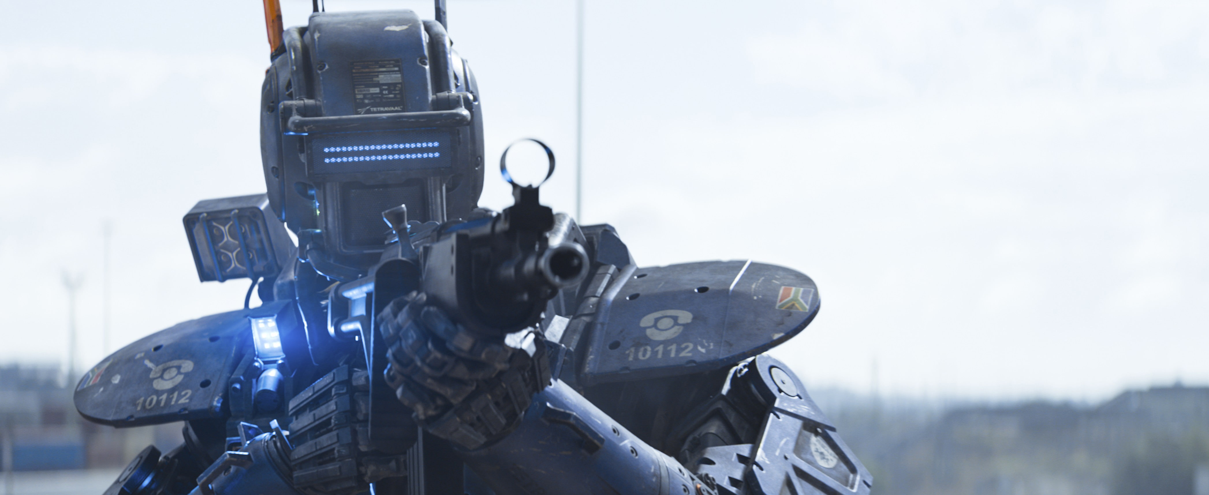 Chappie, police, robot, Best Movies of 2015, 4K, gun, HD Wallpaper
