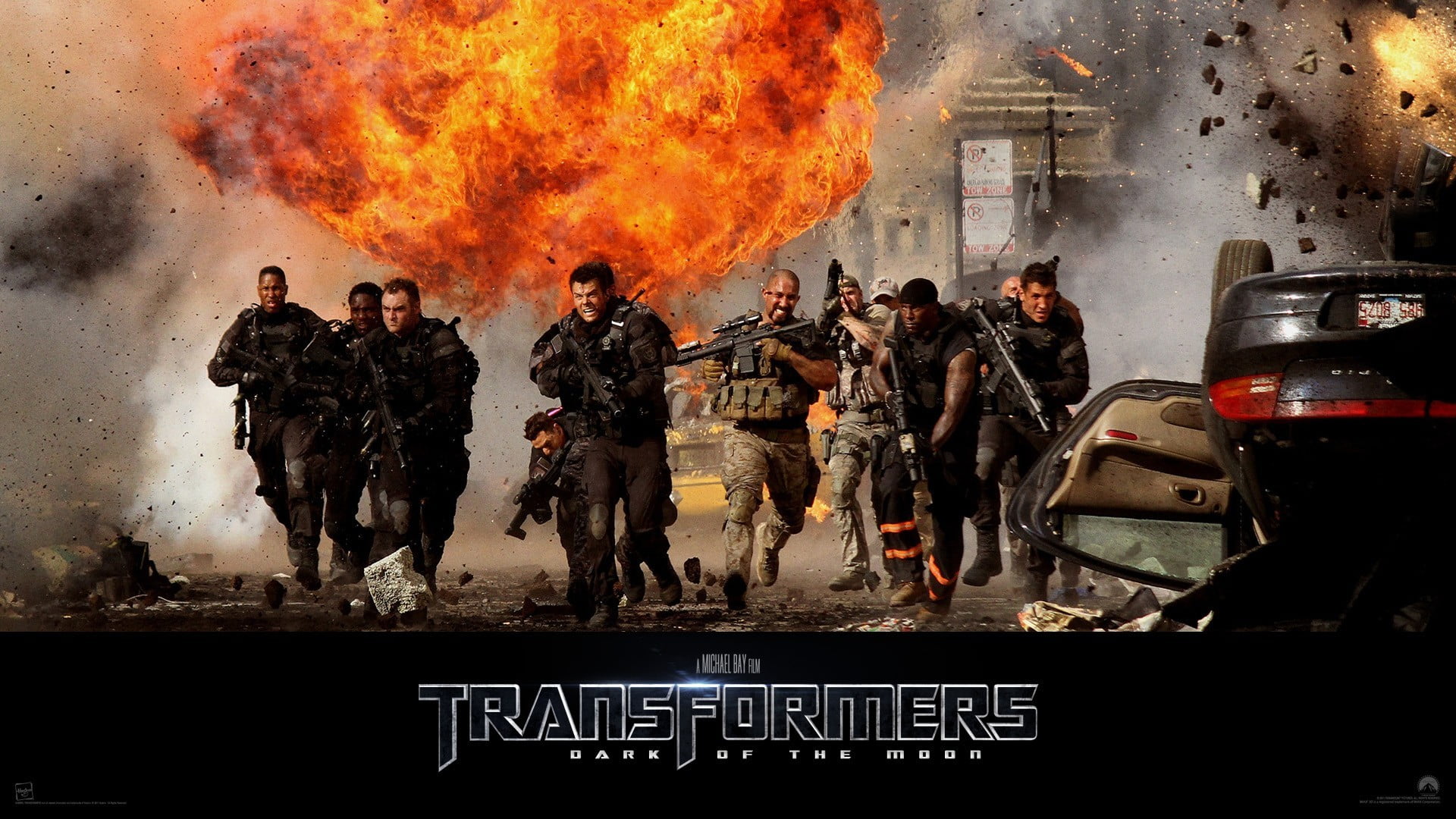 weapon, 1080P, government, destruction, flame, people, aggression, group of people, Transformers, smoke - physical structure, poster, accidents and disasters, HD Wallpaper