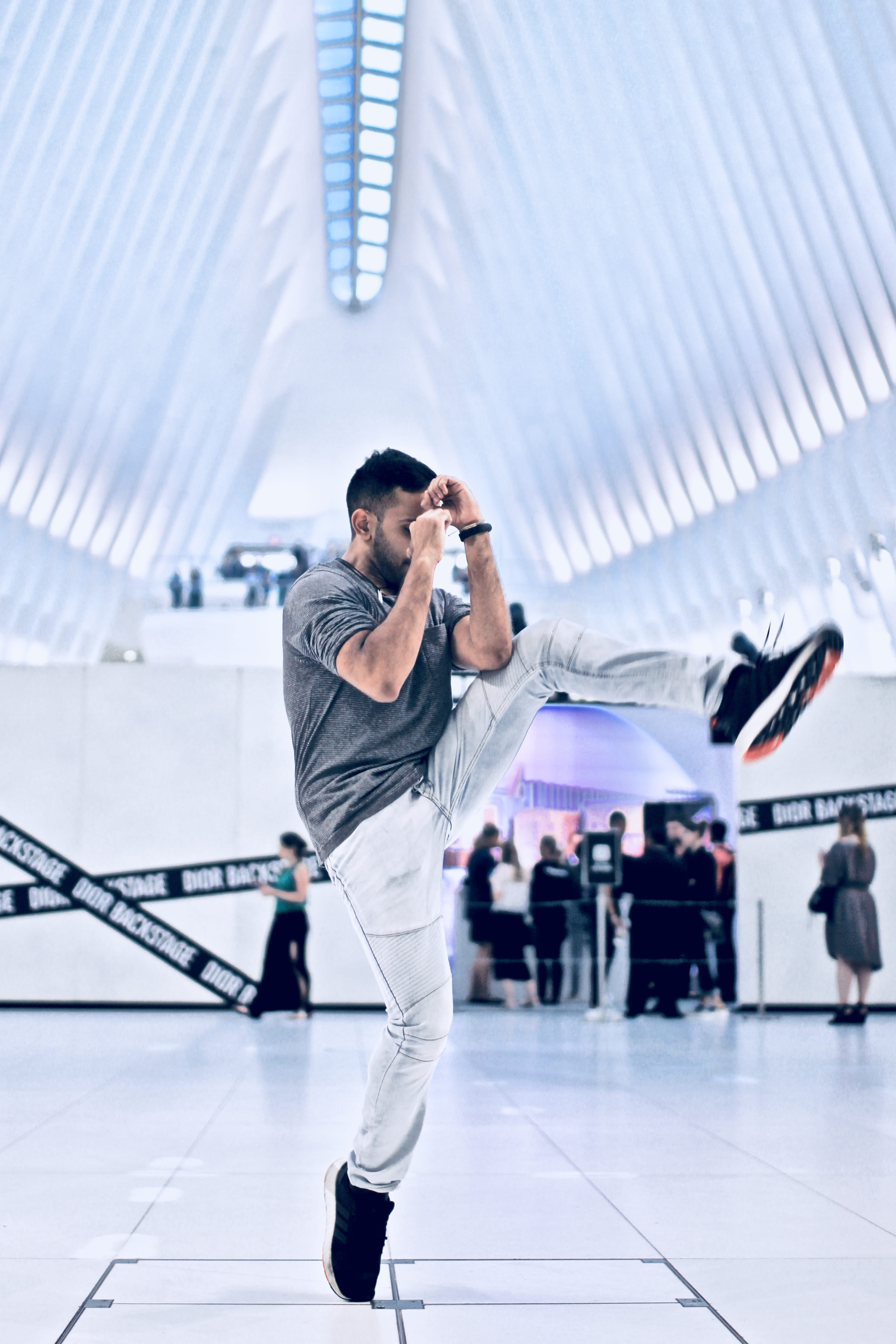 adults Only, photo, kick, athlete, caucasian Ethnicity, men, businessman, man, dance move, one Man Only, males, mobile Phone, lifestyles, fight, looking, Phone HD Wallpaper