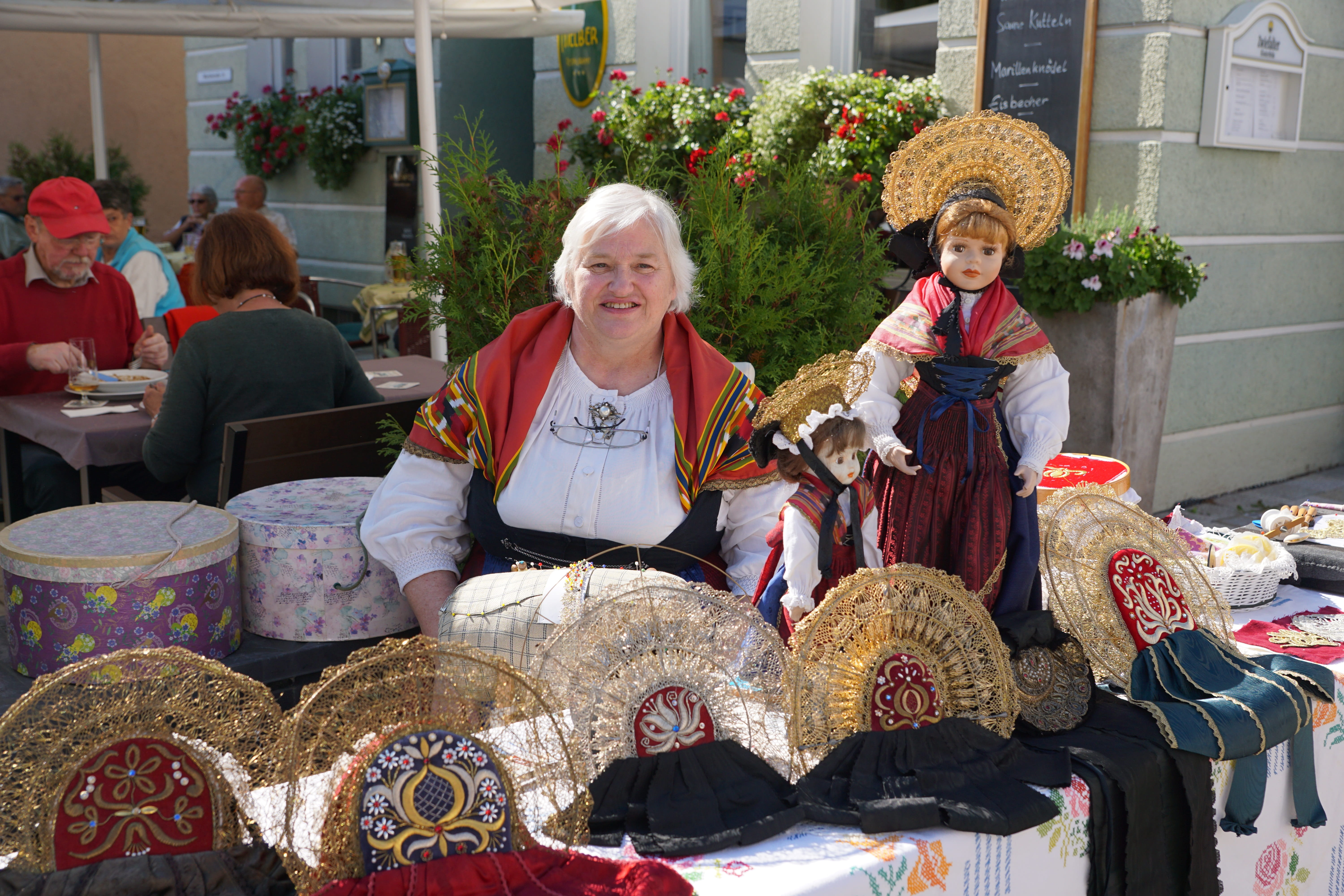 5K, Market, portrait, people, happiness, day, senior Adult, Sell, adult, sitting, childhood, women, real people, handmade, hats, females, Costume, outdoors, HD Wallpaper