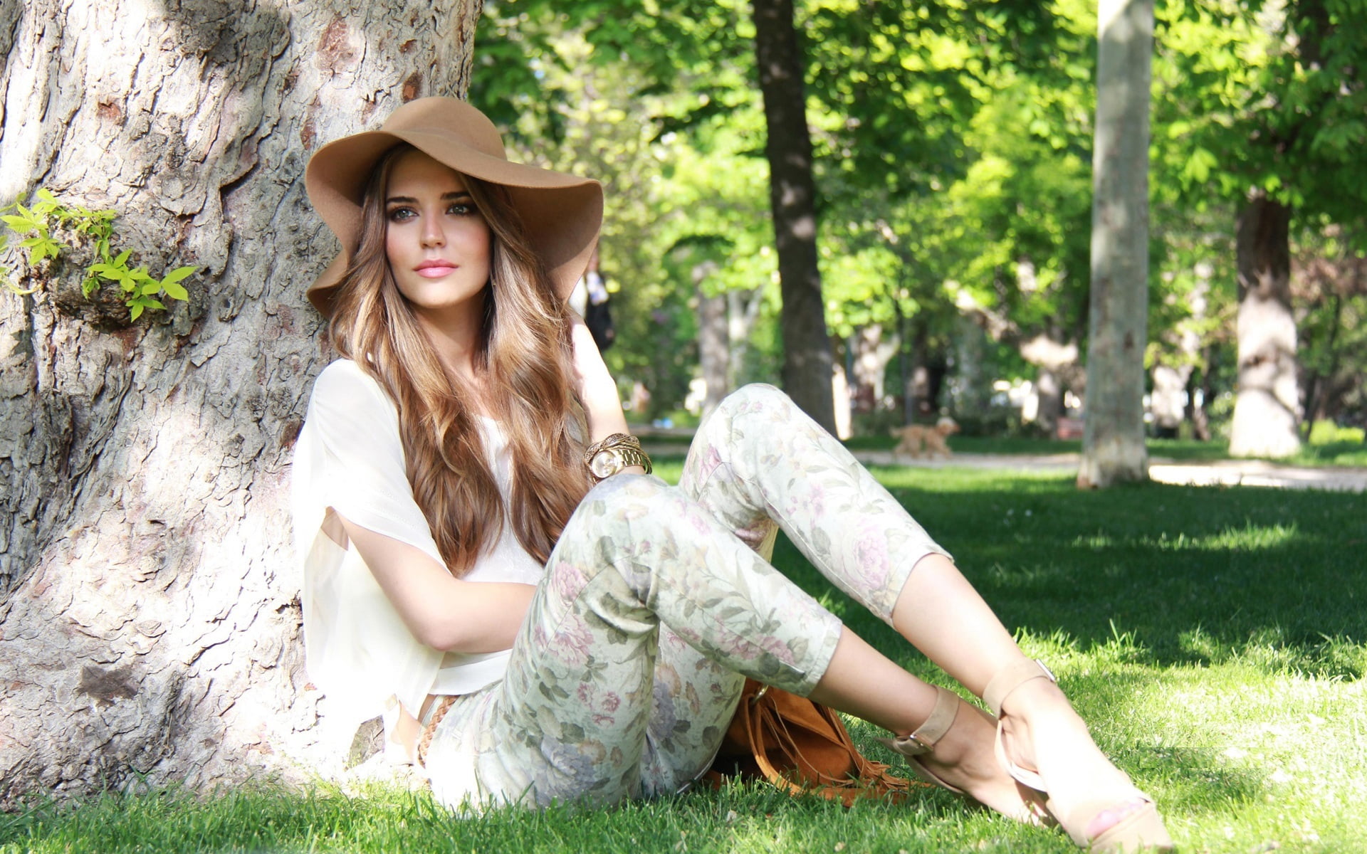 brown, nature, long hair, contemplation, sunhat, hair, beauty, day, leisure activity, grass, model, 1080P, young adult, teenager, hairstyle, look, sitting, HD Wallpaper