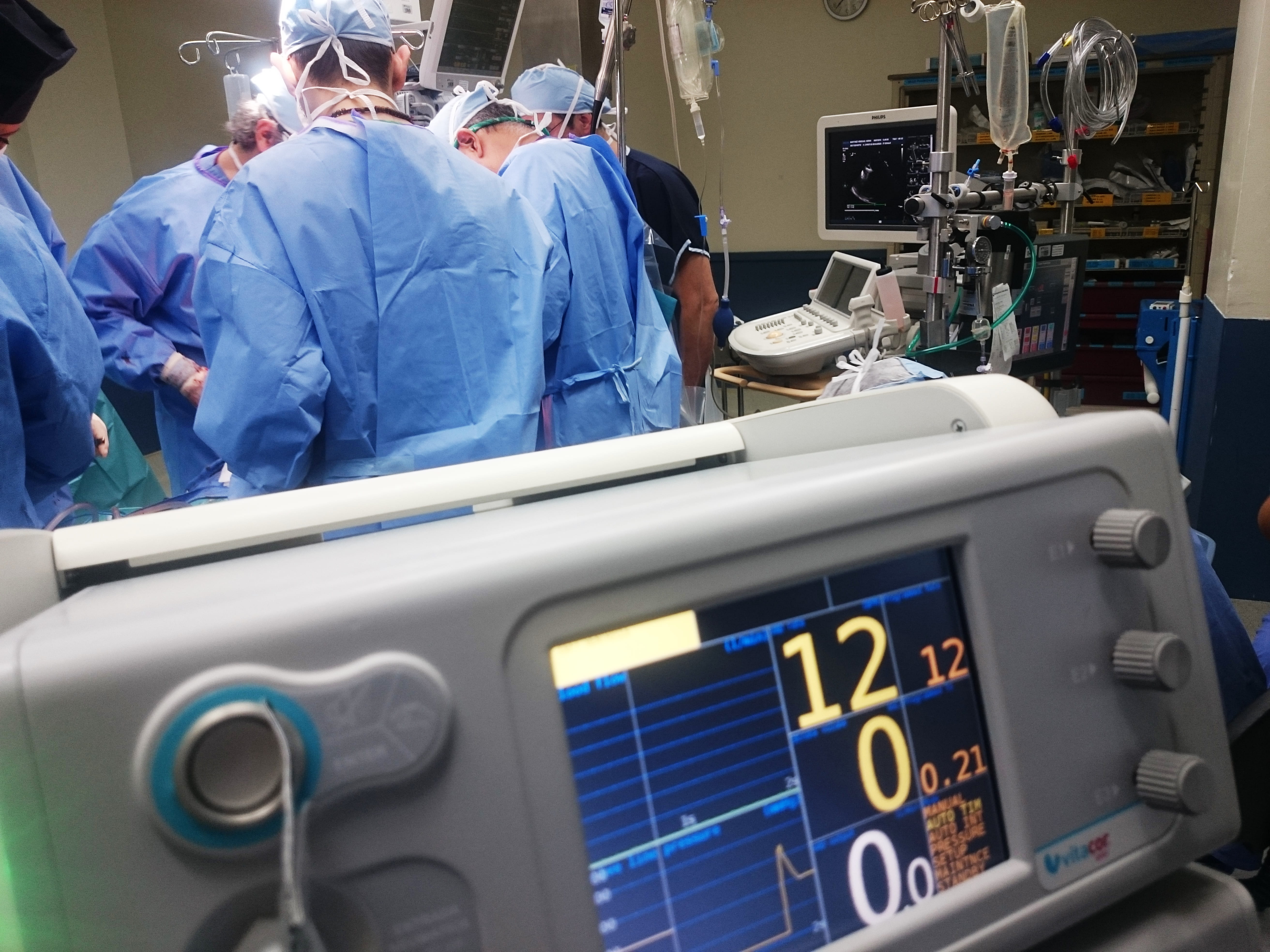 operating gown, operating room, scrubs, surgeon, healthcare worker, machine, device, adult, digital, building, surgery, near, care, indoors, coworker, operating, HD Wallpaper