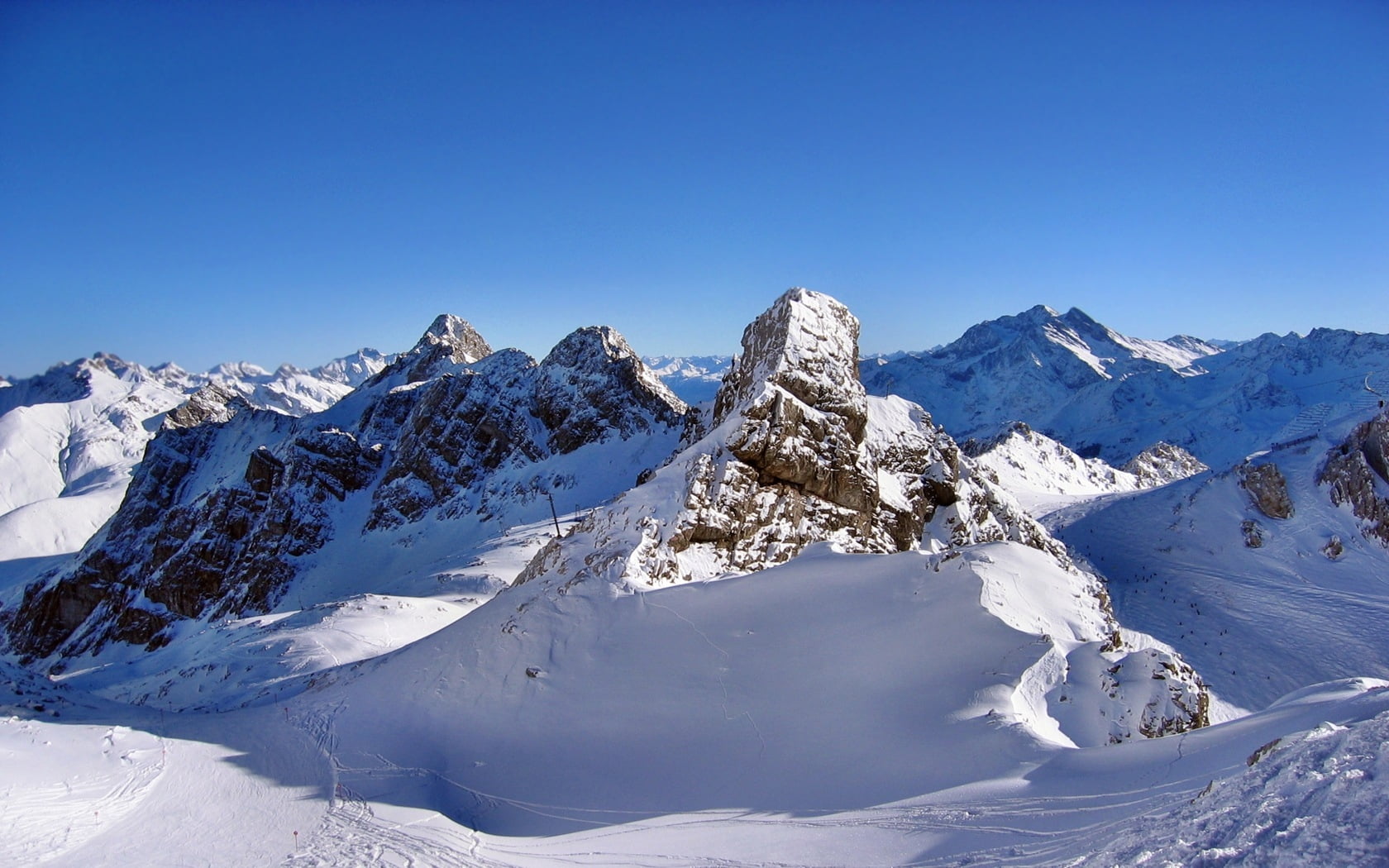 vacations, non-urban scene, mountain Range, europe, mountain Peak, travel, sky, snow, white color, extreme weather, cold - Temperature, glacier, sport, HD Wallpaper