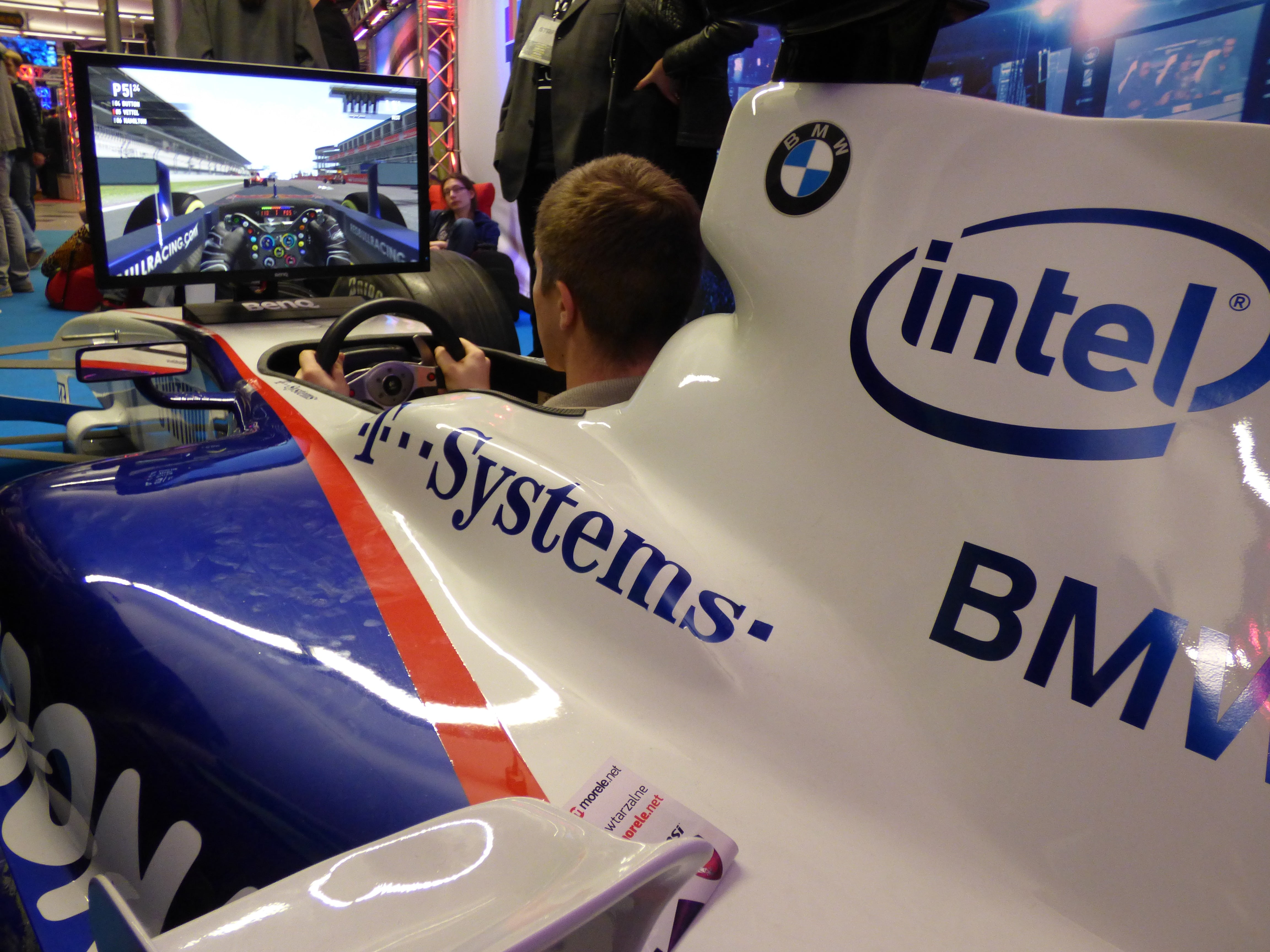 real people, protection, working, males, the vehicle, car, race, day, formula, game, men, rally, steering wheel, safety, simulator, security, racing, technology, HD Wallpaper
