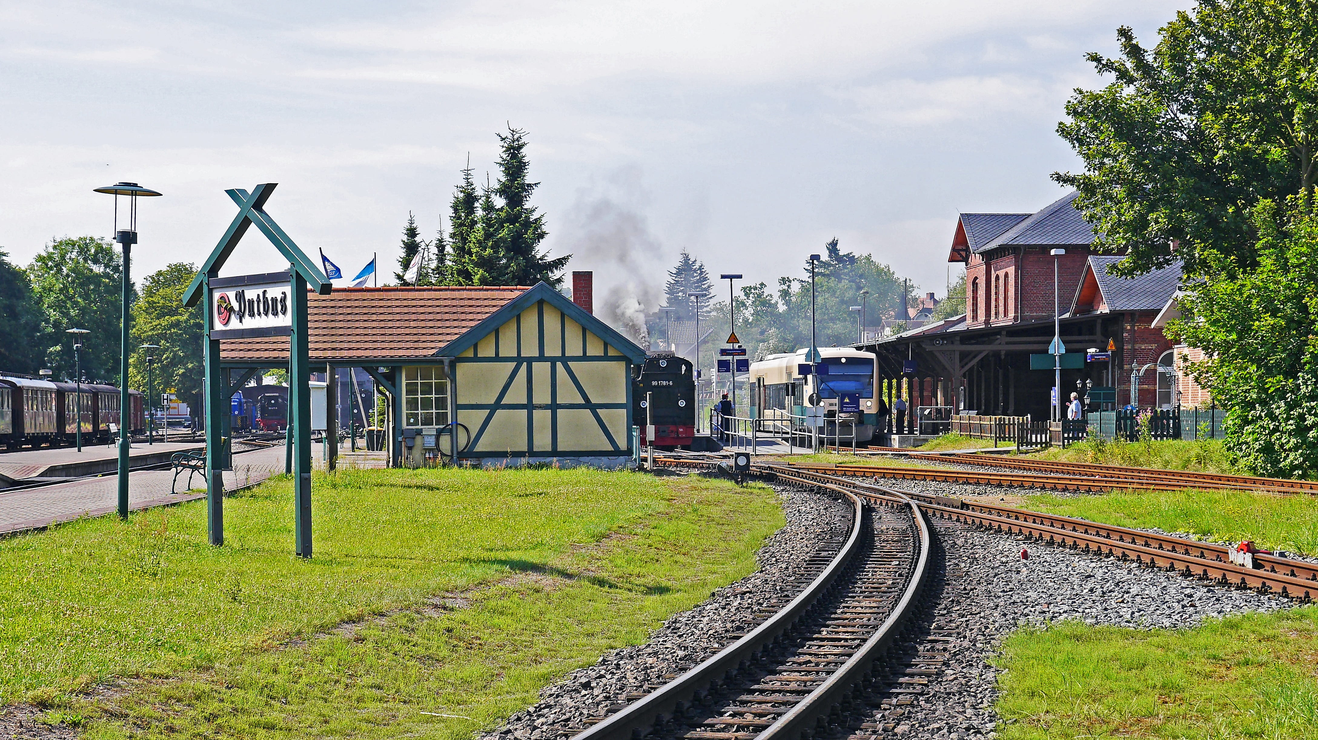 no people, day, narrow gauge, nostalgia, rügen island, rügen, narrow gauge railway, train, station building, rail transportation, grass, clinker, steam railway, HD Wallpaper