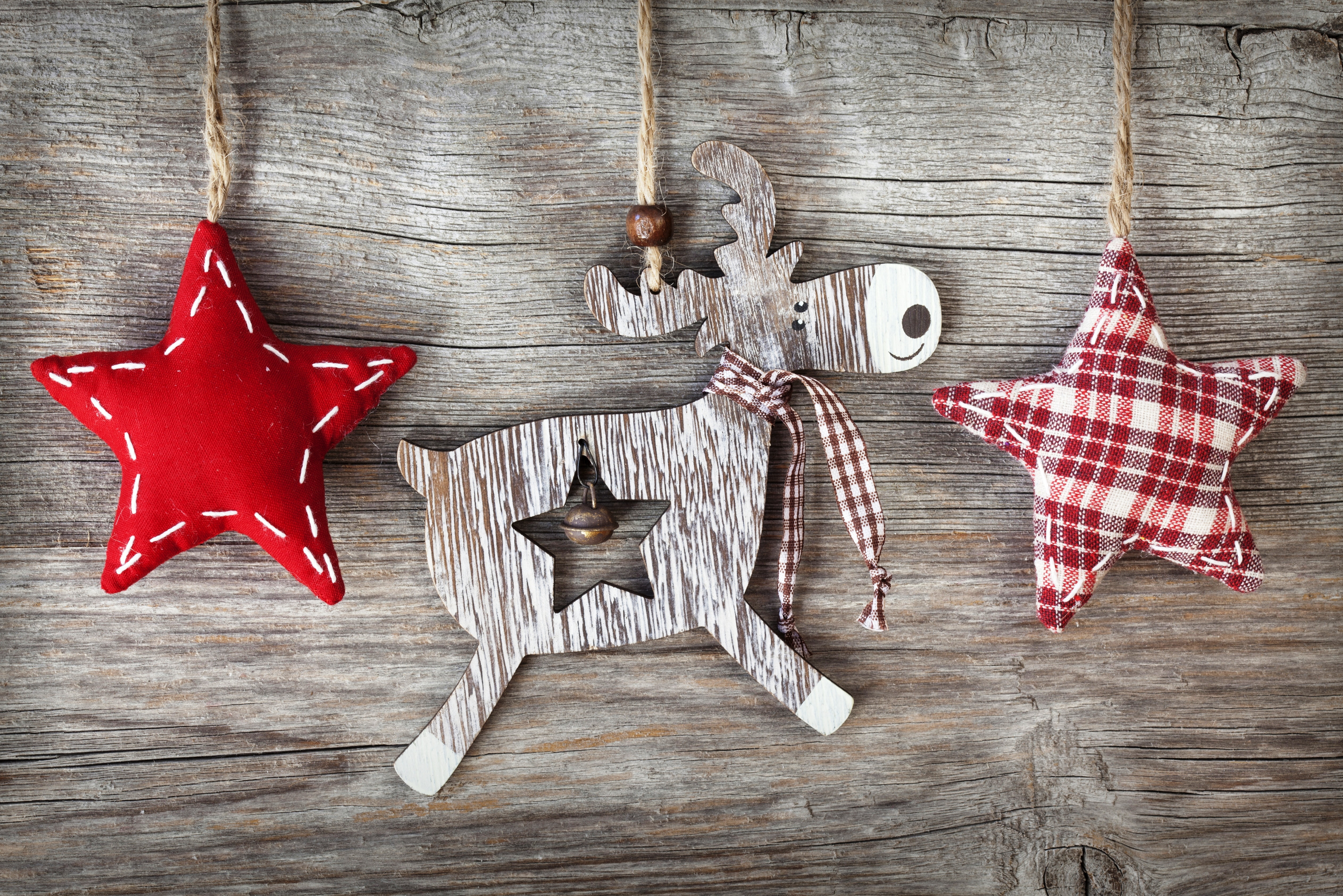 christmas Decoration, hanging, wood - Material, winter, space, craft, copy Space, close-up, celebration, holiday, star Shape, old-fashioned, no People, HD Wallpaper