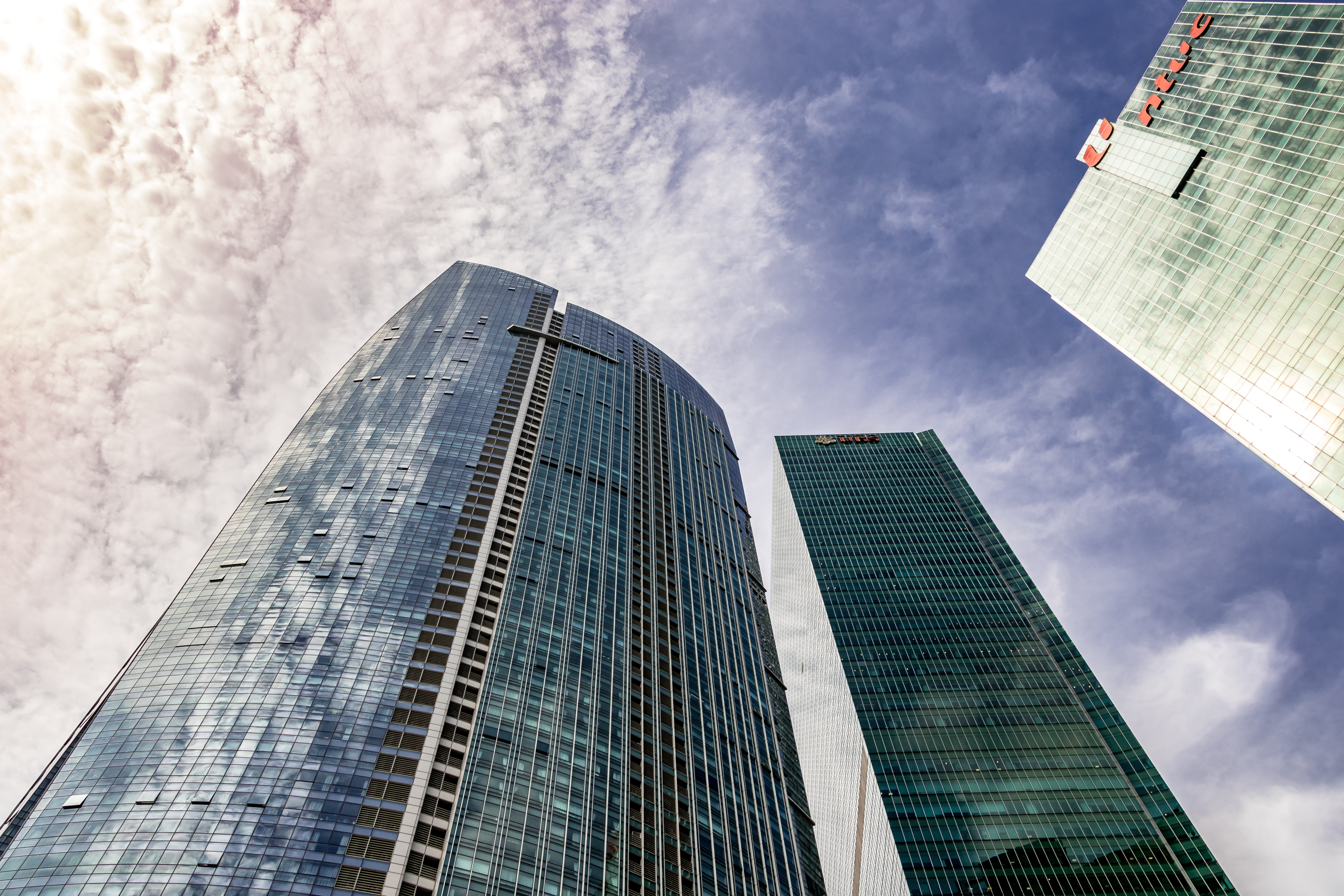 modern, financial district, high rise, electrical device, curtain, built structure, city, sky, coupe, angle, condo, steeple, glass - material, office building exterior, HD Wallpaper