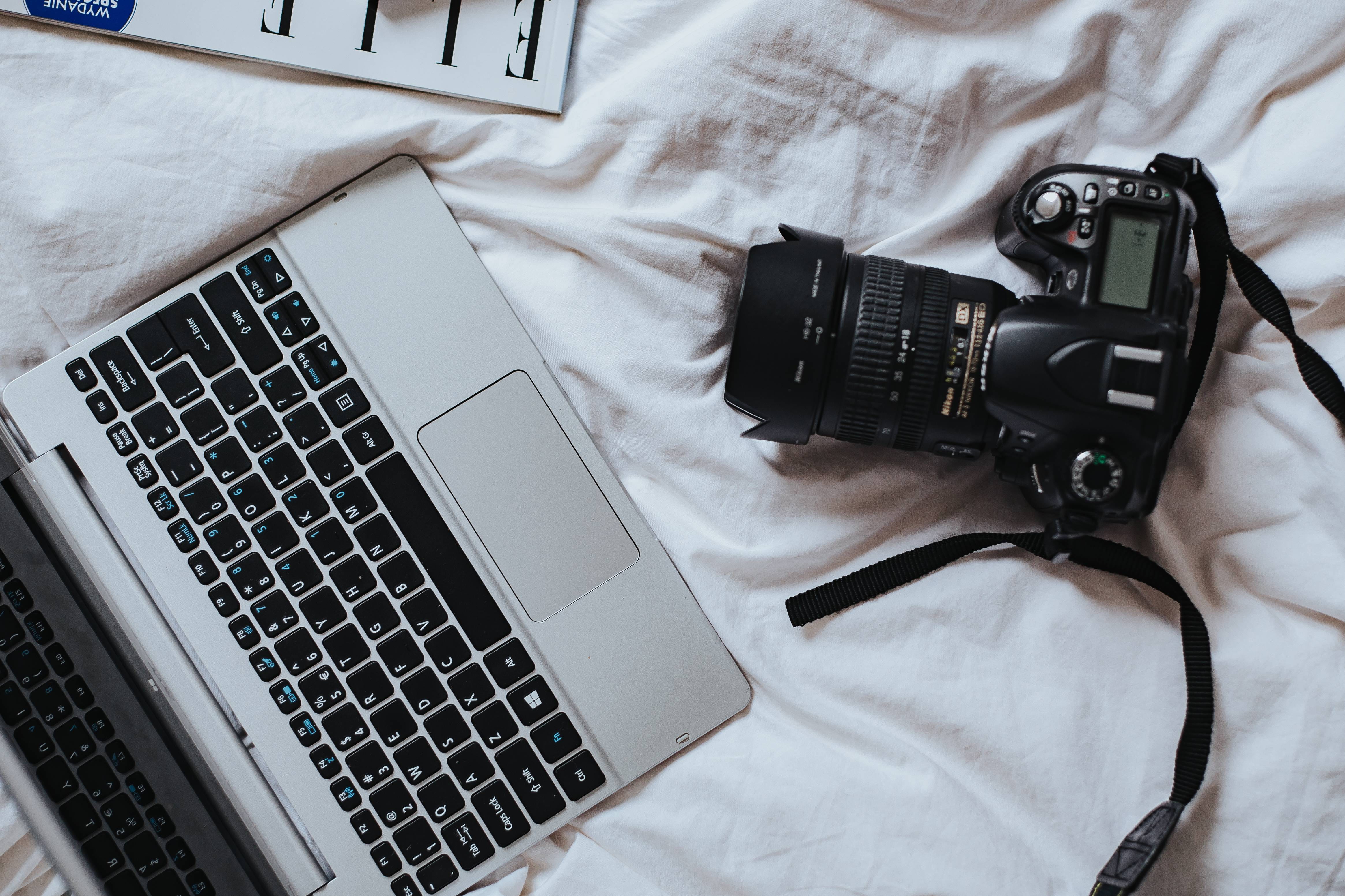 no people, communication, white, studio shot, photographic equipment, indoors, bed, slr camera, wireless technology, Silver, 4K, technology, digital single-lens reflex camera, HD Wallpaper