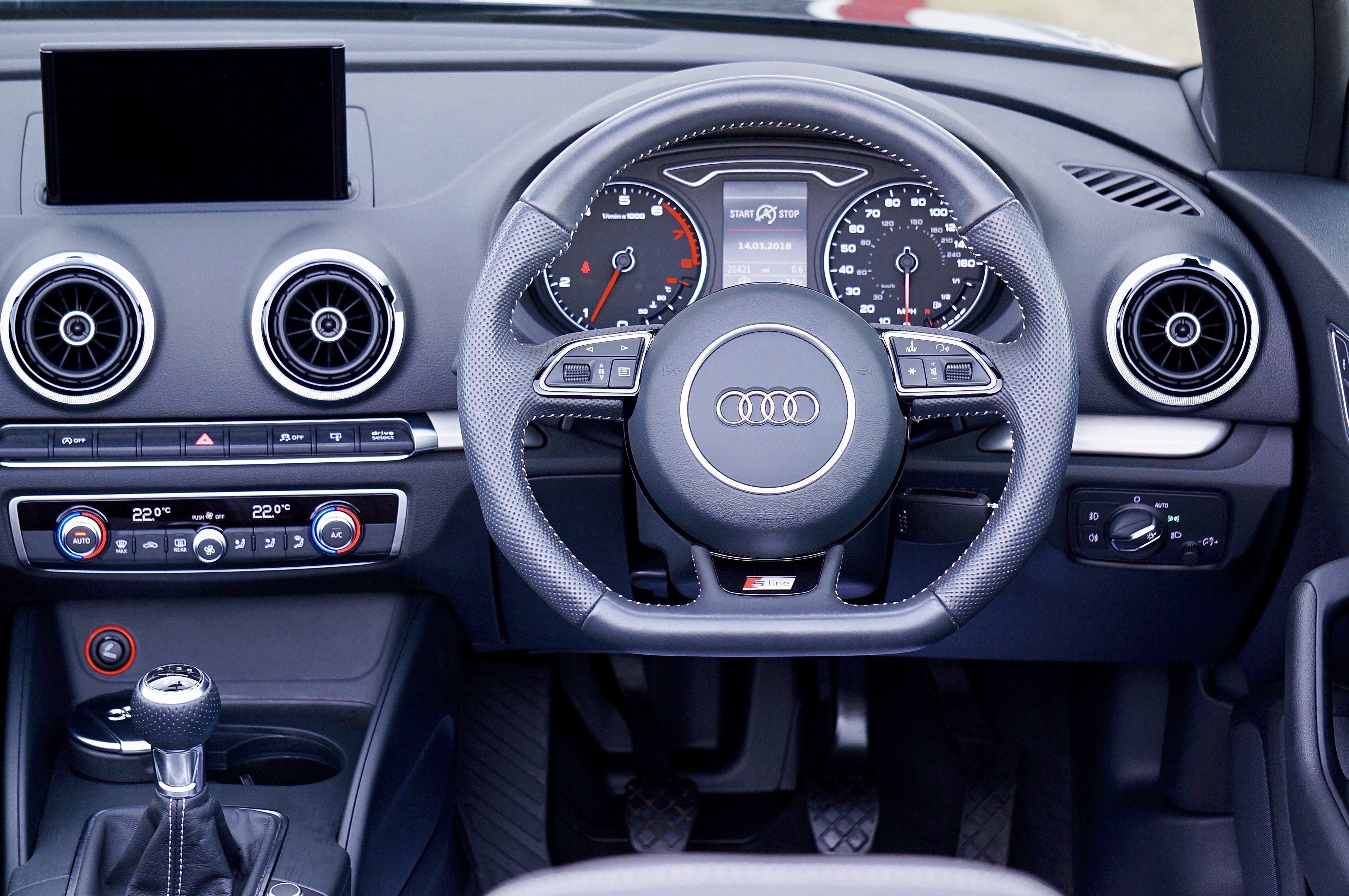 technology, fast, motor vehicle, dash, instrument, arrow, drive, gauge, 4K, display, auto, equipment, air vehicle, engine, dial, black, cockpit, car interior, HD Wallpaper