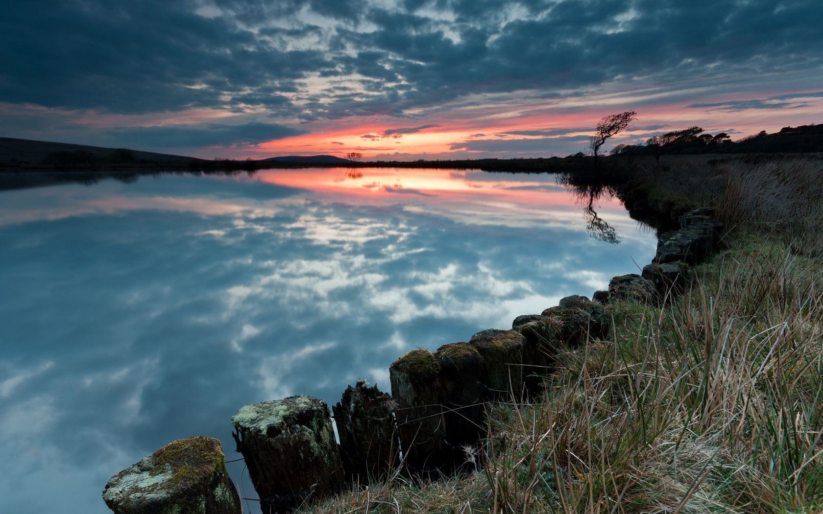 stakes, 720P, coast, evening, lake, HD Wallpaper