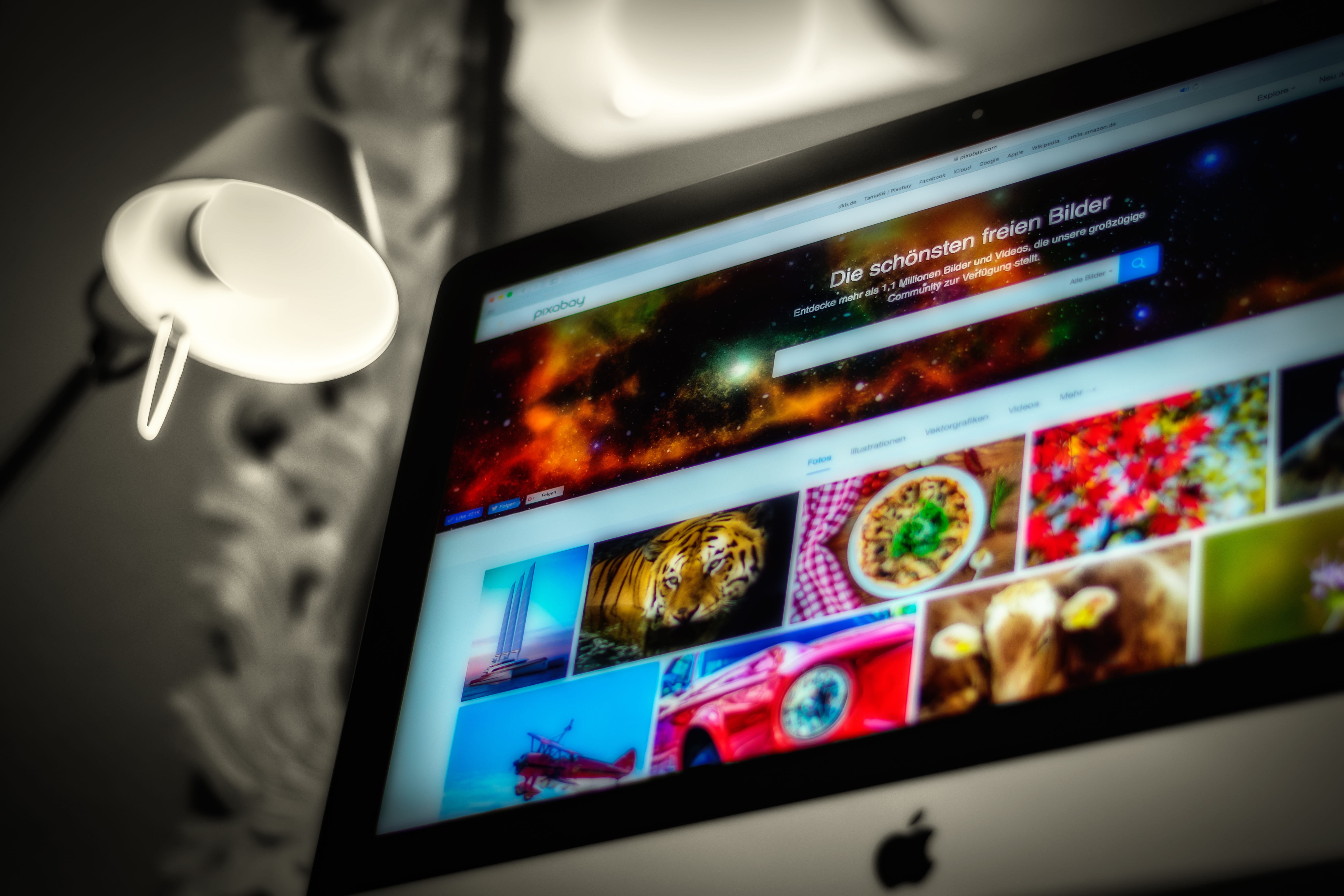 computer, 5K, modern, color, household equipment, lamp, images, desktop, platform, close-up, monitor, male likeness, choice, crockery, refrigerator, technology, HD Wallpaper
