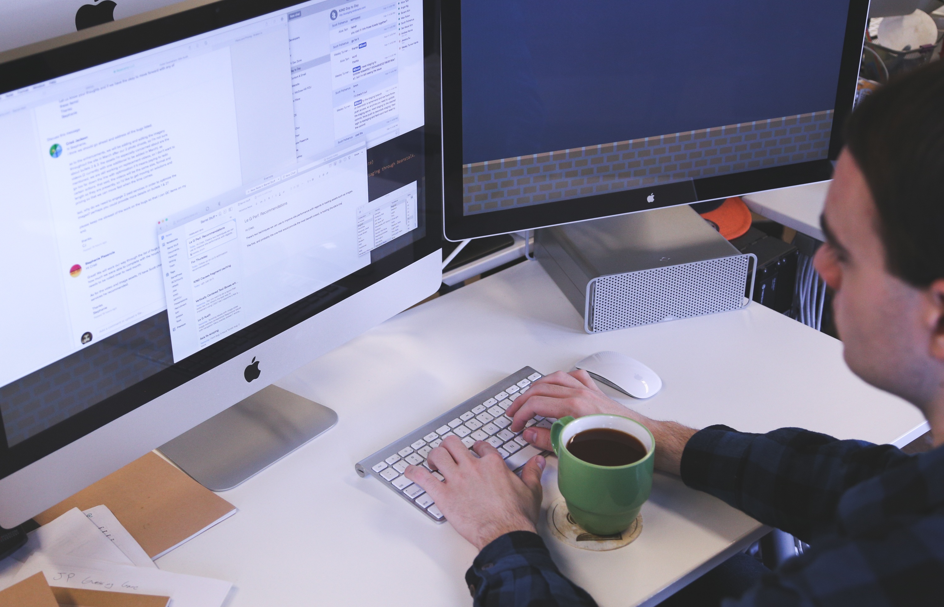 wireless technology, occupation, young, student, using computer, office, business person, keyboard, cup, strategy, internet, 2K, person, multimedia, computer monitor, HD Wallpaper