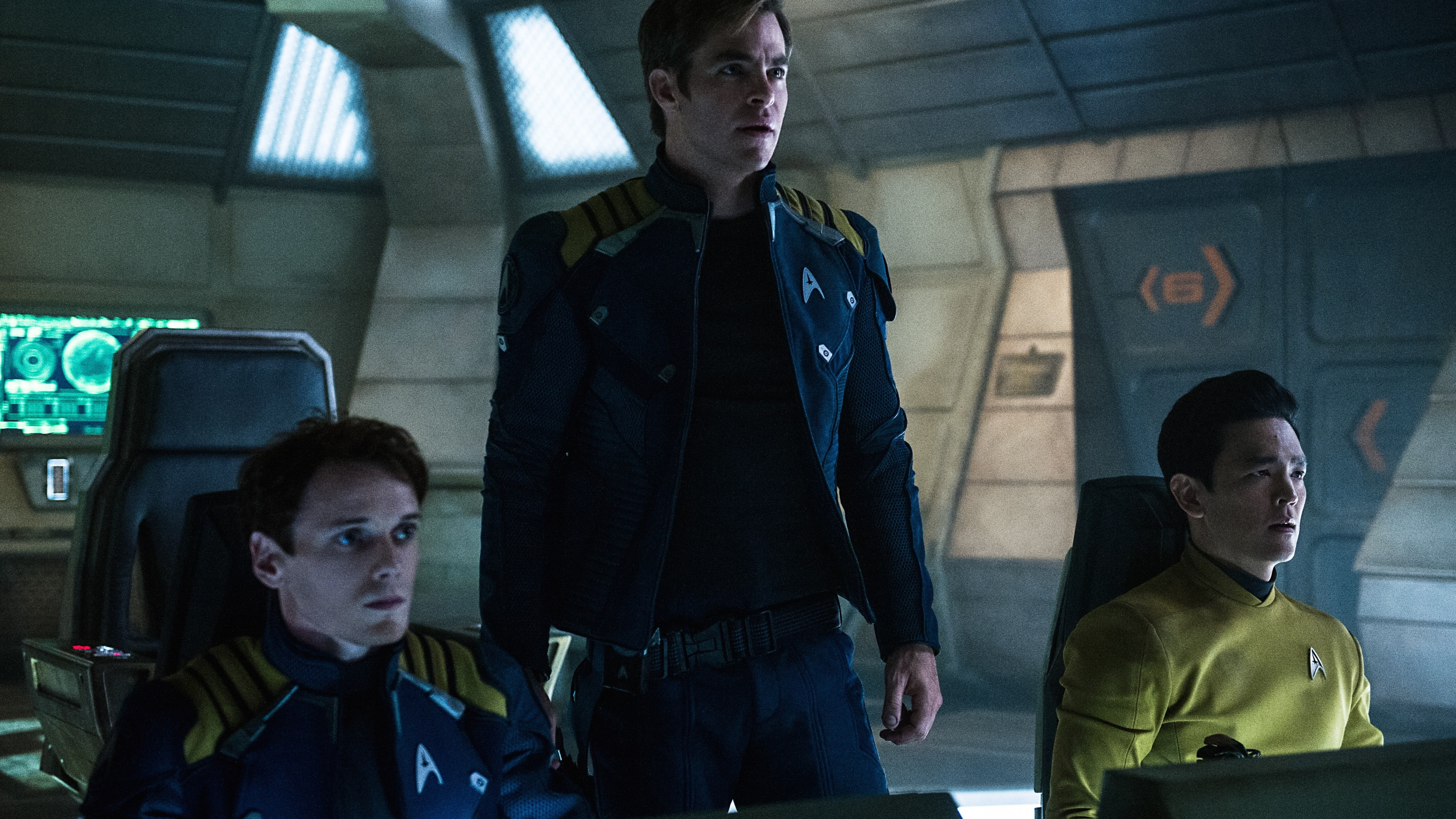 stand, 4K, inside, sits, Star Trek Beyond, three, Chris Pine, building, man, Best movies of 2016, HD Wallpaper