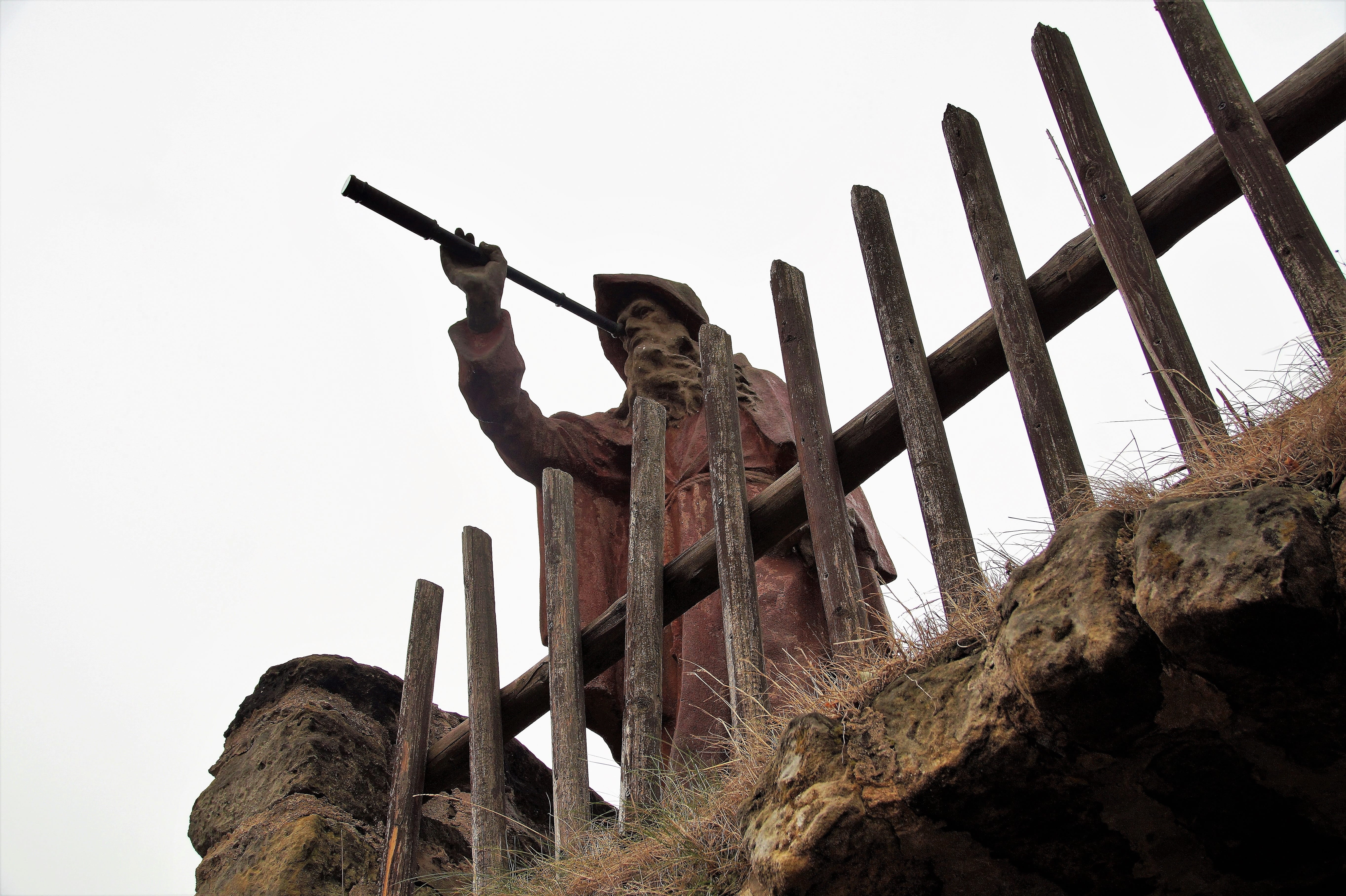 belief, deterioration, spirituality, built structure, clear sky, outdoors, architecture, metal, visor, history, stone, nature, no people, the priest, rusty, HD Wallpaper