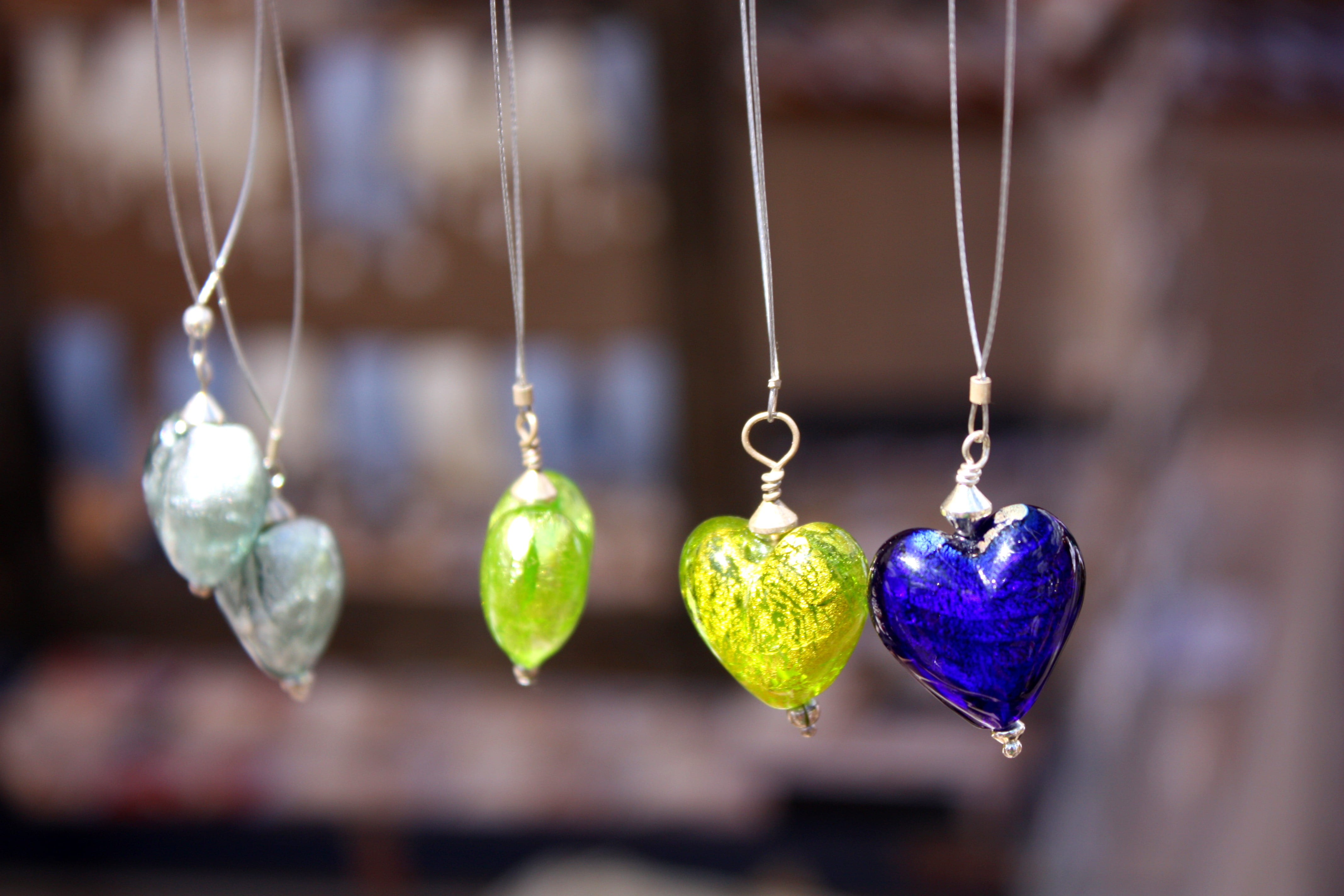 no people, thread, market, necklace, hand, stall, craft, decoration, hearts, sell, precious gem, string, heart, gem, five, still life, day, occasions, focus on foreground, HD Wallpaper