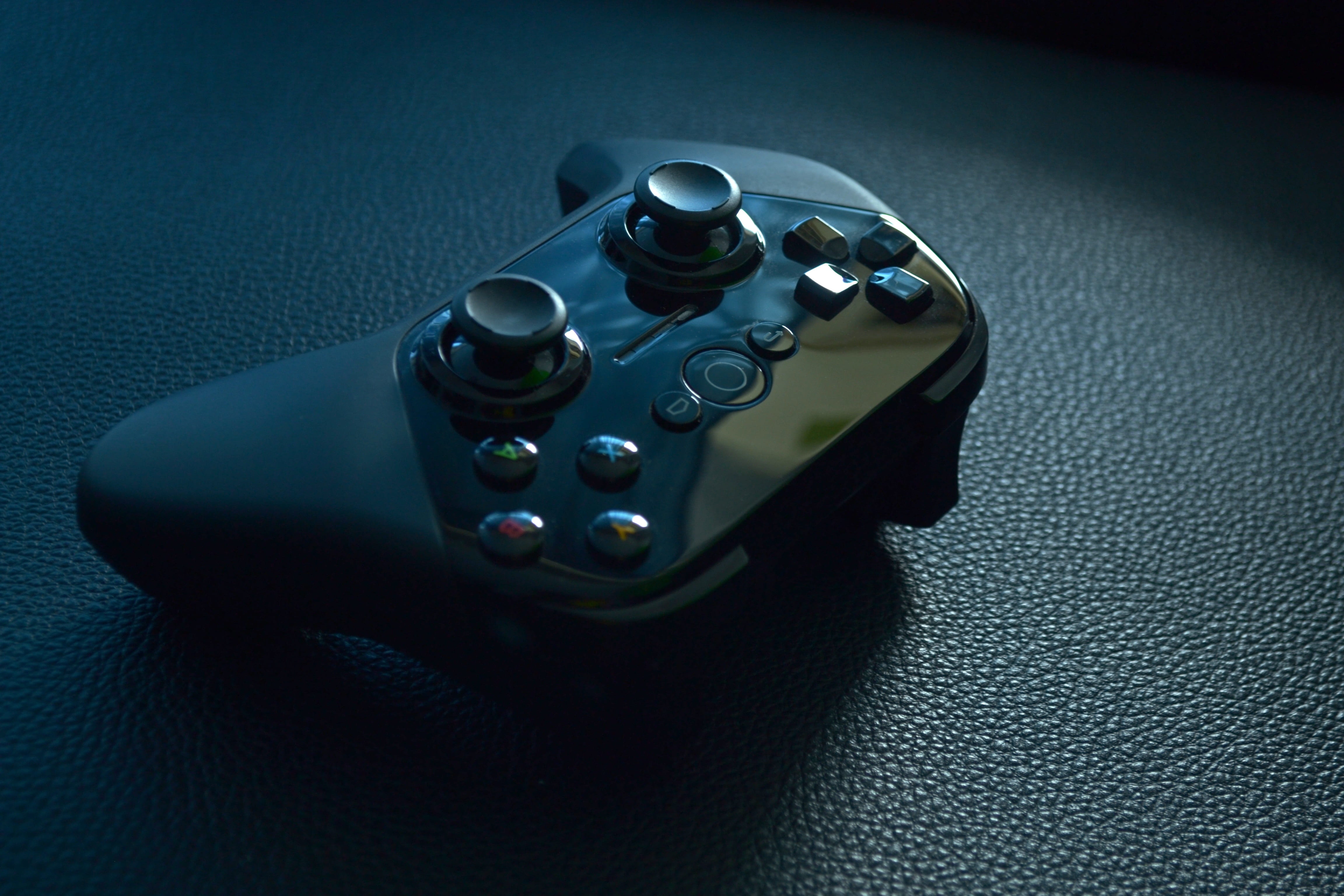 technology, 4K, arts culture and entertainment, gamepad, communication, wireless, connection, Analogue, joypad, gray background, controller, no people, HD Wallpaper