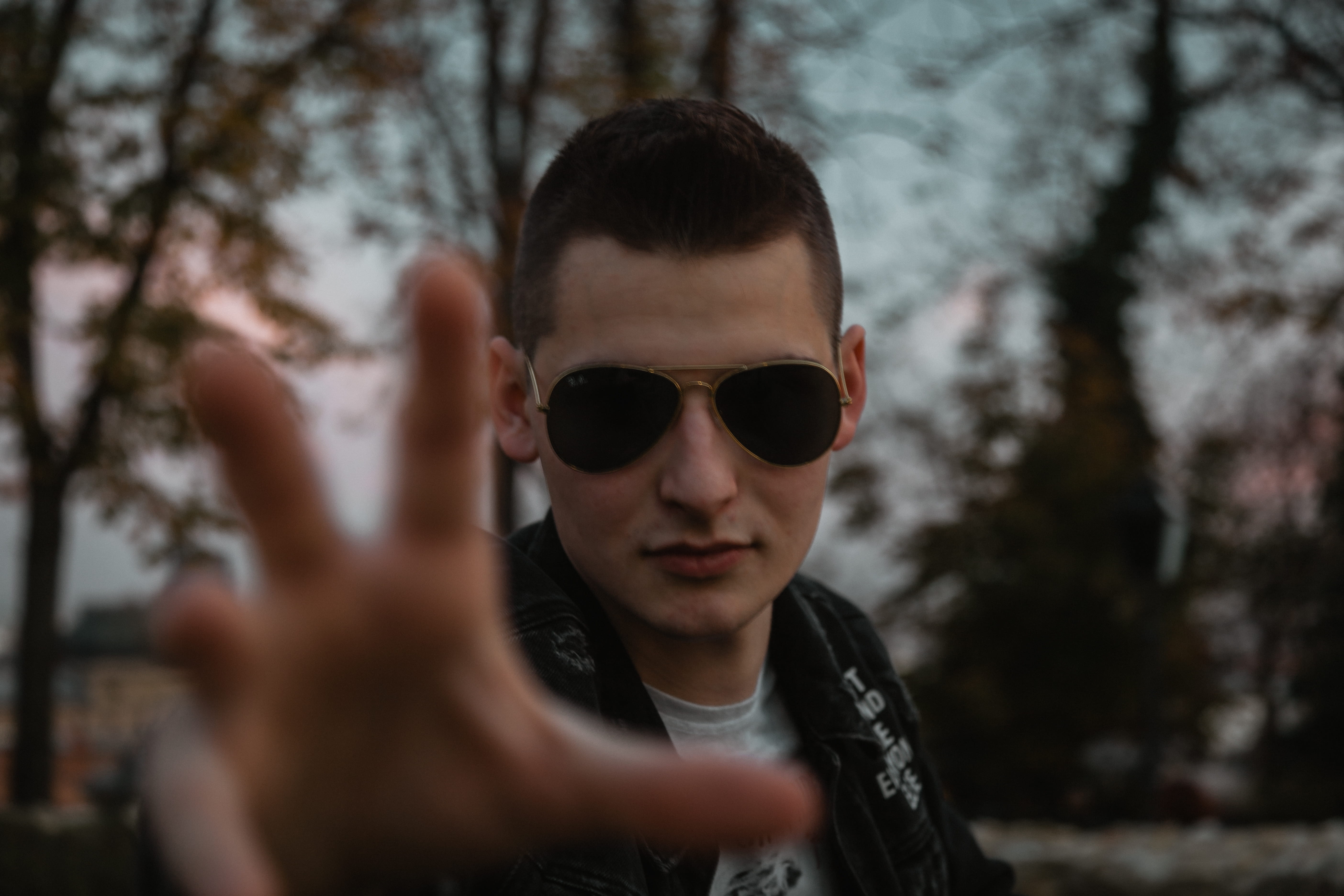 thumbs up, person, one person, ray, innocence, sunglasses, headshot, human body part, human, aviators, day, body part, accessories, hairstyle, plant, gesturing, HD Wallpaper