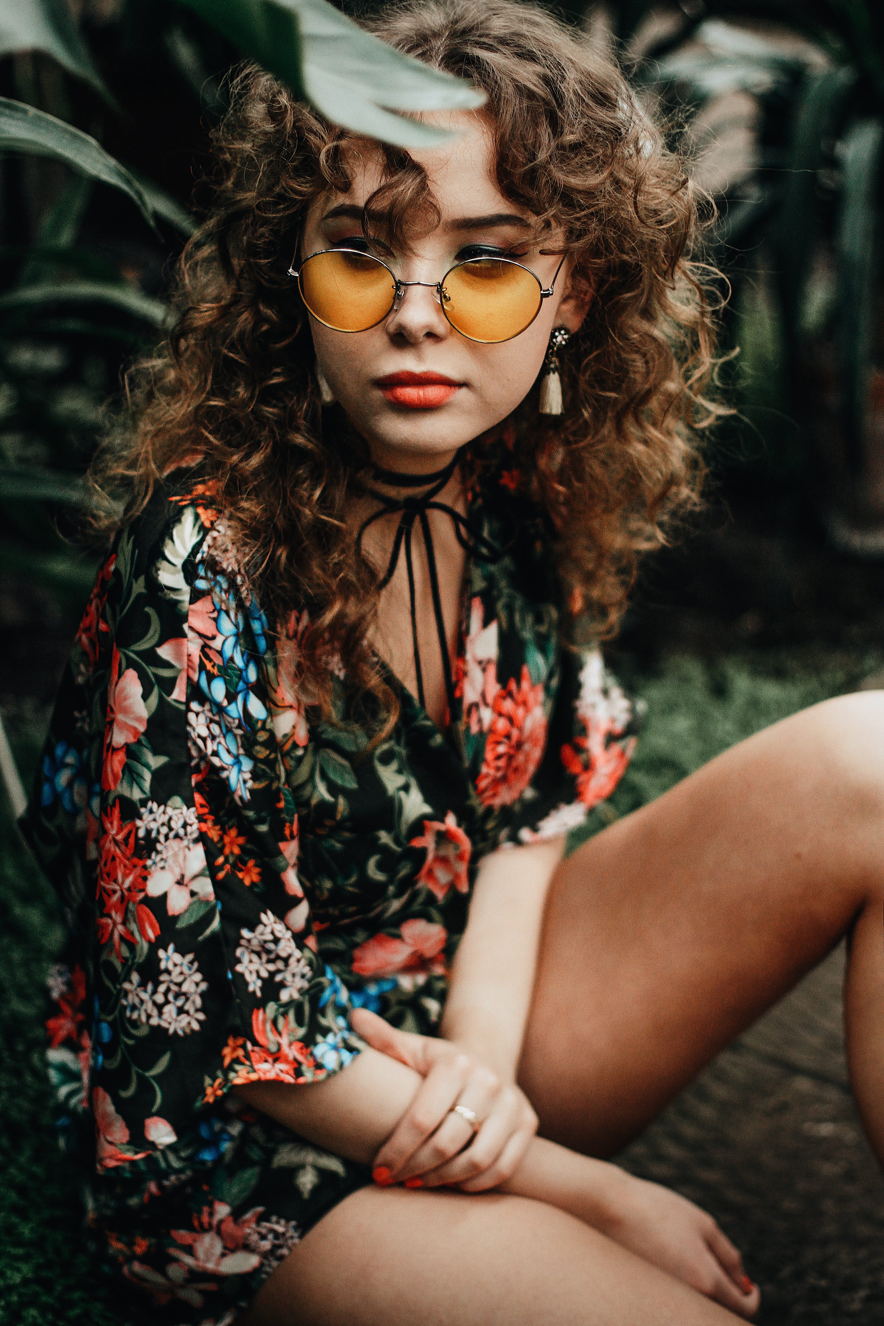 one person, beautiful woman, young women, casual clothing, young adult, overcoat, person, afro hairstyle, contemplation, 5K, sunglasses, women, crowd, Phone HD Wallpaper