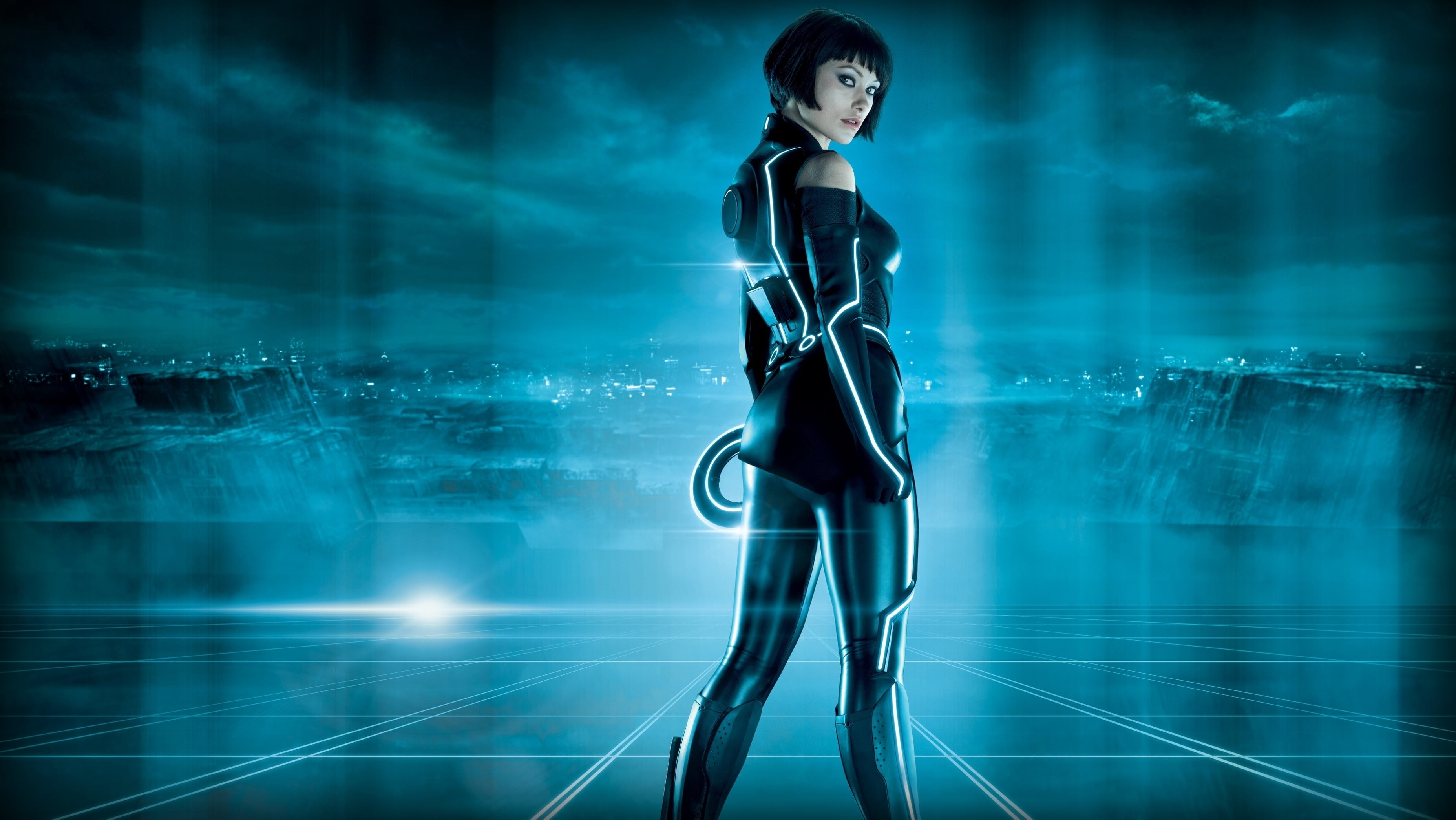 technology, beauty, one person, beautiful woman, olivia, clothing, real people, three quarter length, fashion, quorra, indoors, tron, wilde, HD Wallpaper