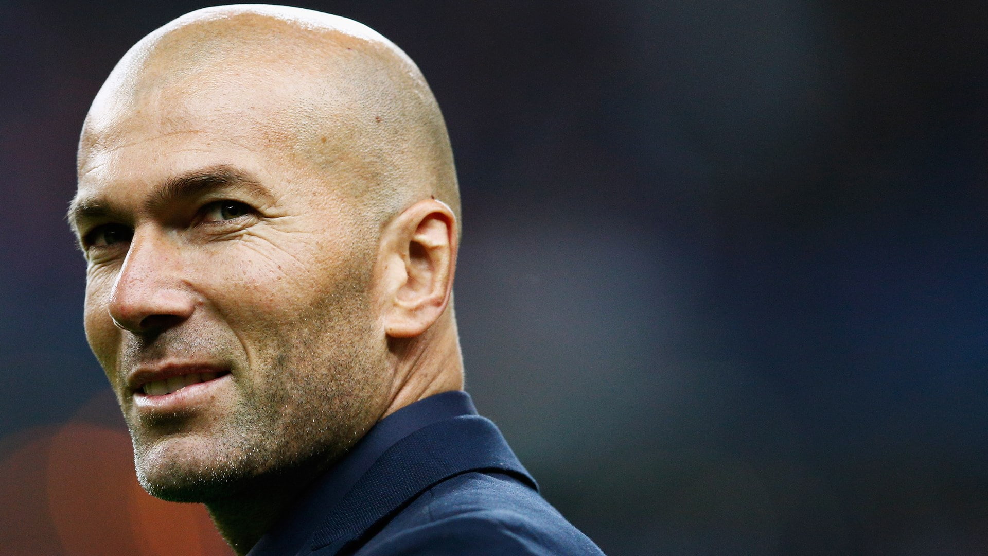 1080P, studio shot, body part, mature men, real madrid  desktop backgrounds, shaved head, contemplation, portrait, hair loss, males, copy space, close-up, HD Wallpaper