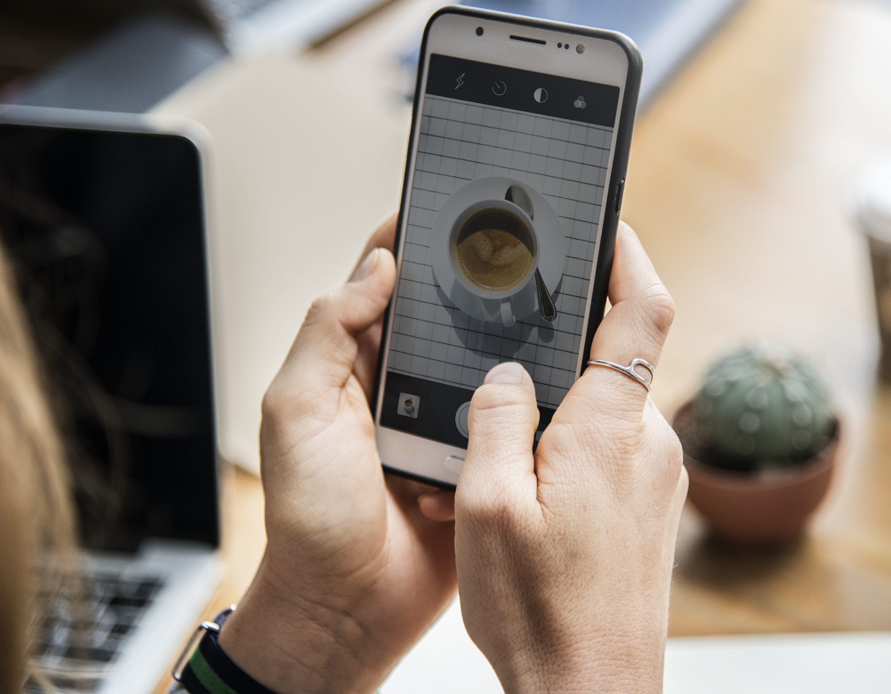 adult, digital, equipment, coffee, person, office, technology, photo, connecting, photography themes, human hand, rear, phone, people, hand, using phone, HD Wallpaper