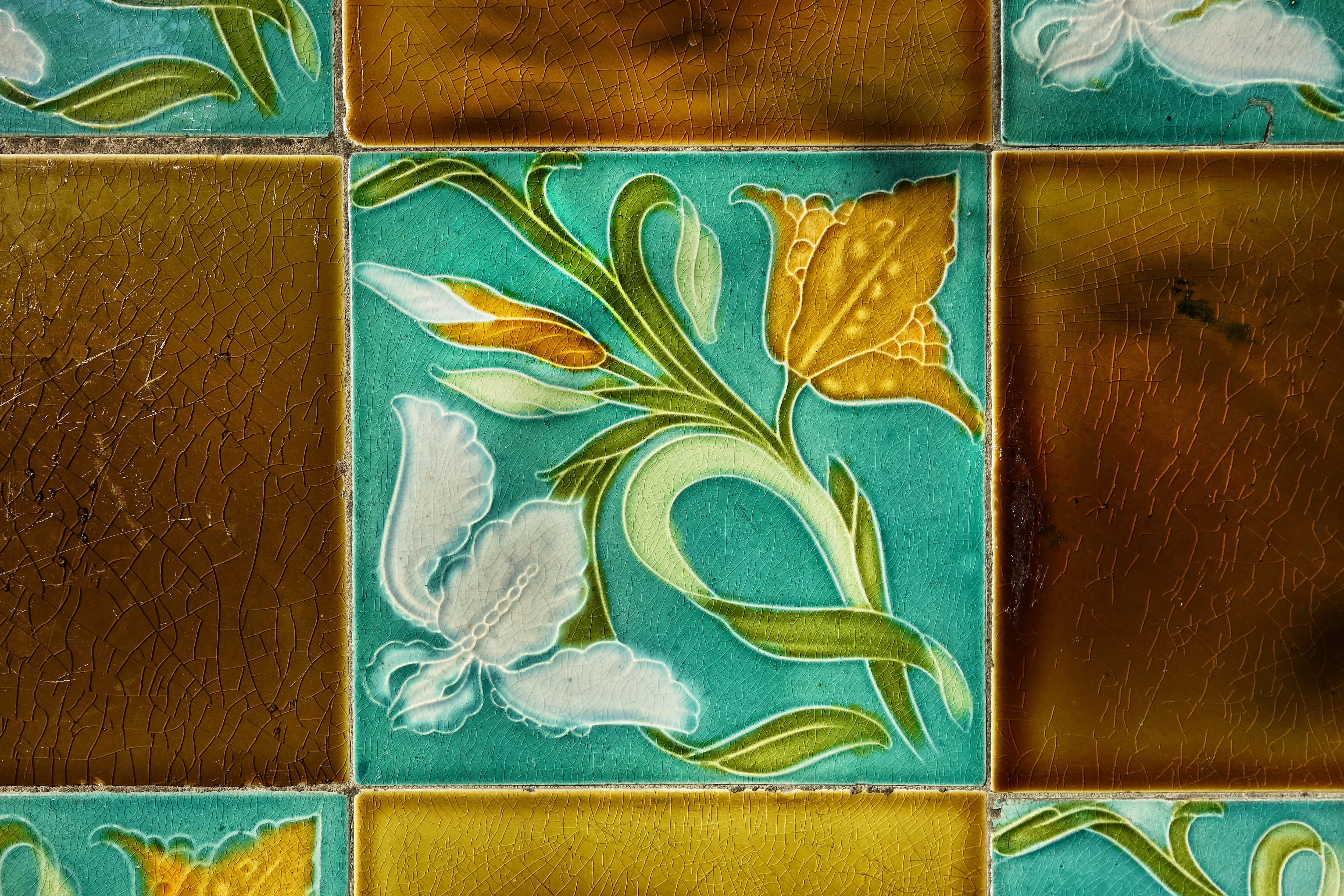 jugendstil, tiles, design, indoors, leaf, wood - material, blue, watercolor paints, table, art and craft, creativity, green color, drawing - art product, HD Wallpaper
