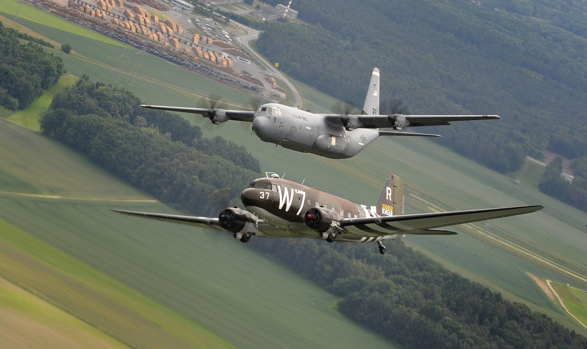 Skytrain, C-130J, 1080P, aircraft, Super Hercules, Douglas C-47, military transport, HD Wallpaper