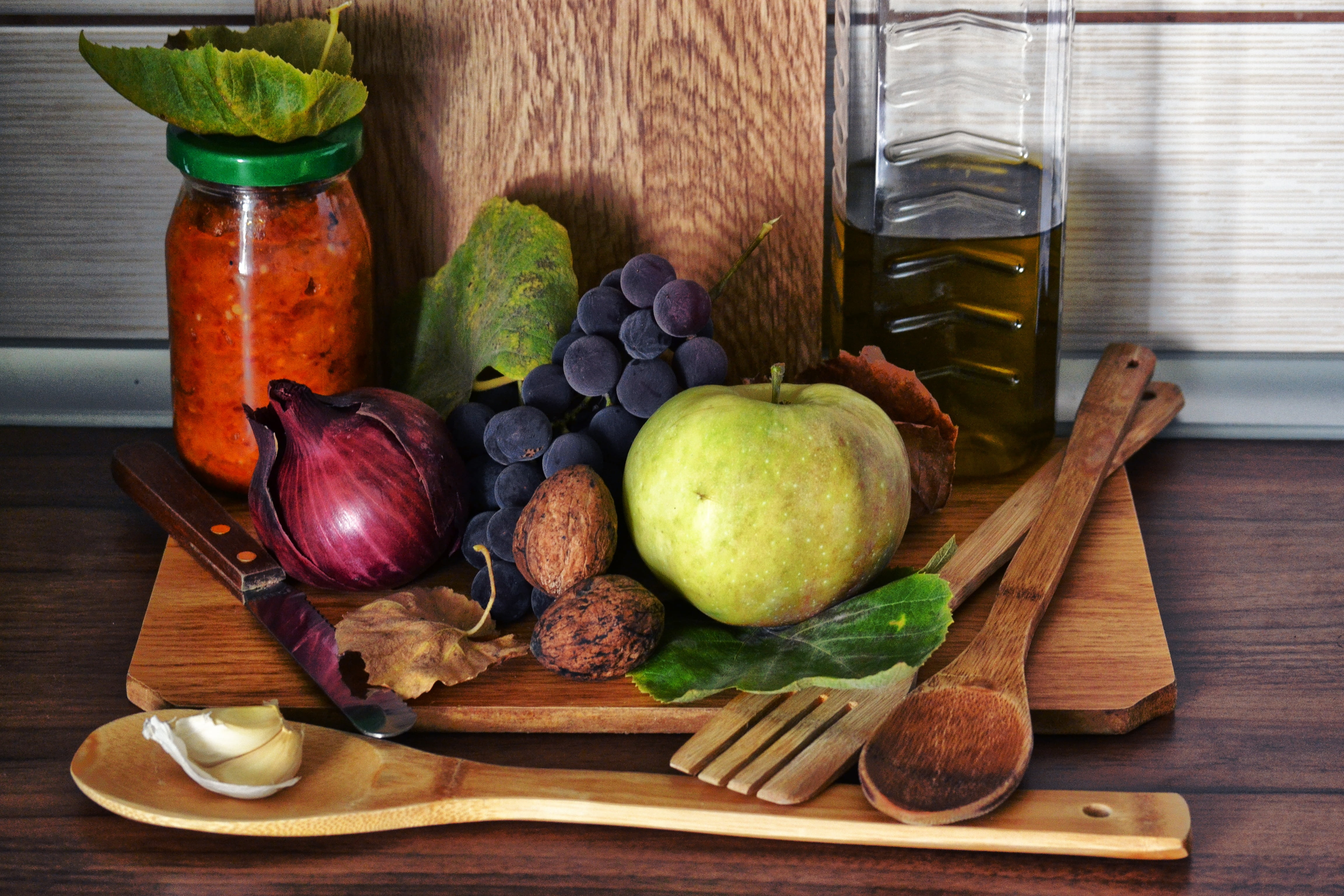 onion, green, common beet, purple, pepper paste, vitamin, person, kitchen utensil, 4K, no people, food, cutting board, apple, household equipment, container, HD Wallpaper