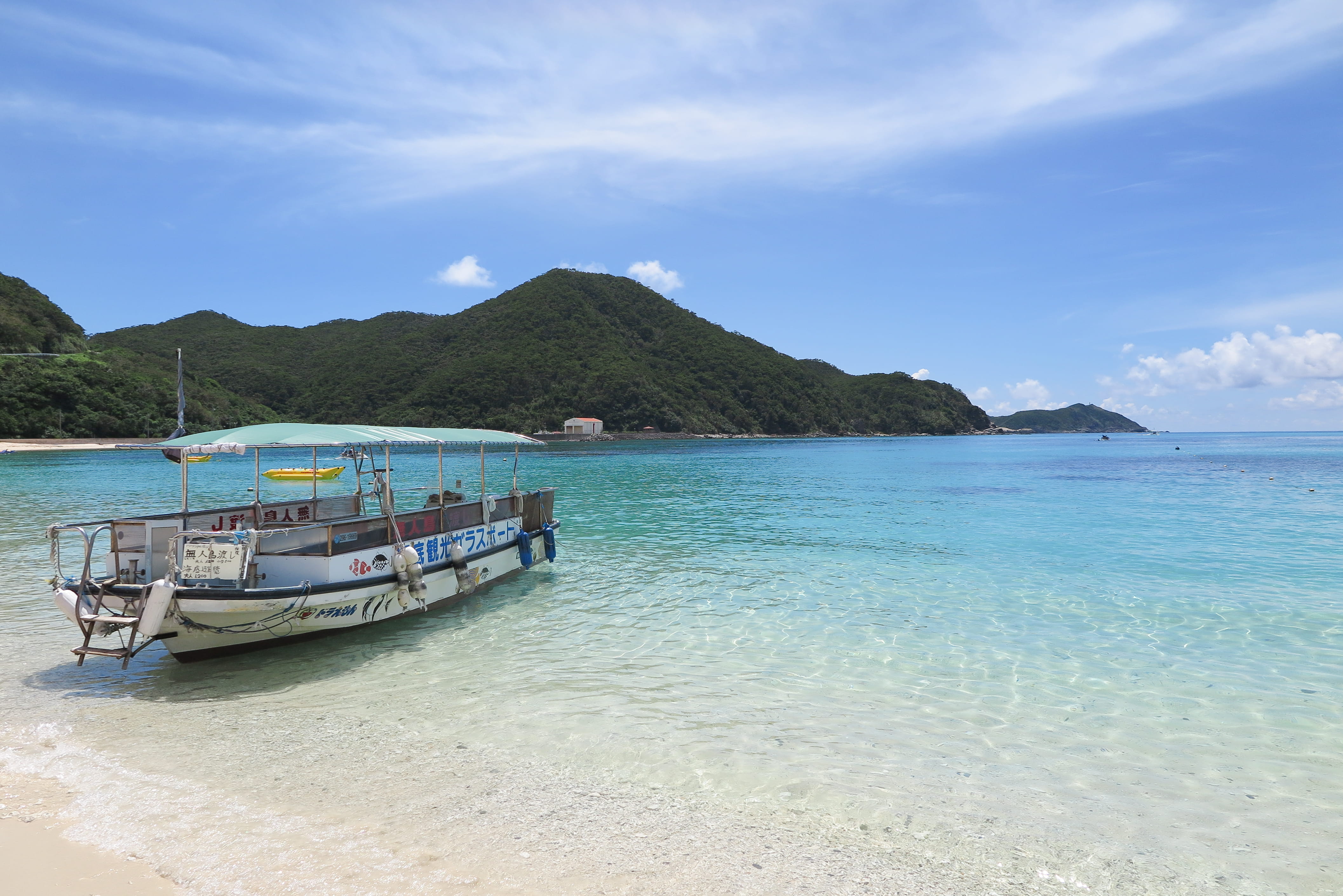 land, transportation, boat, ocean, bliss, japan, asia, blue, water, tranquil scene, passenger craft, okinawa, bay, day, beach, cloud - sky, scenics - nature, HD Wallpaper