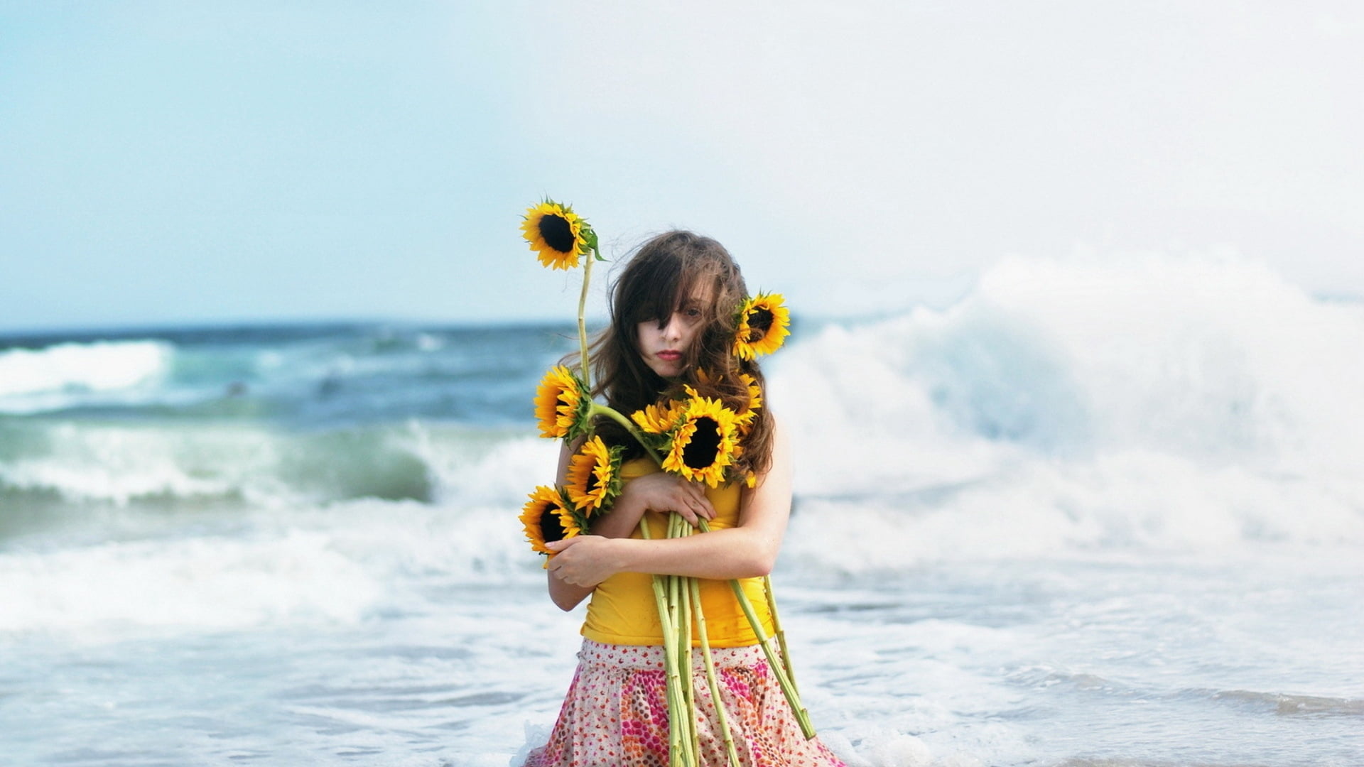looking at camera, beauty, summer, hawaiian Culture, people, child, smiling, wave, nature, sky, lifestyles, beautiful, dancing, three quarter length, fashion, HD Wallpaper