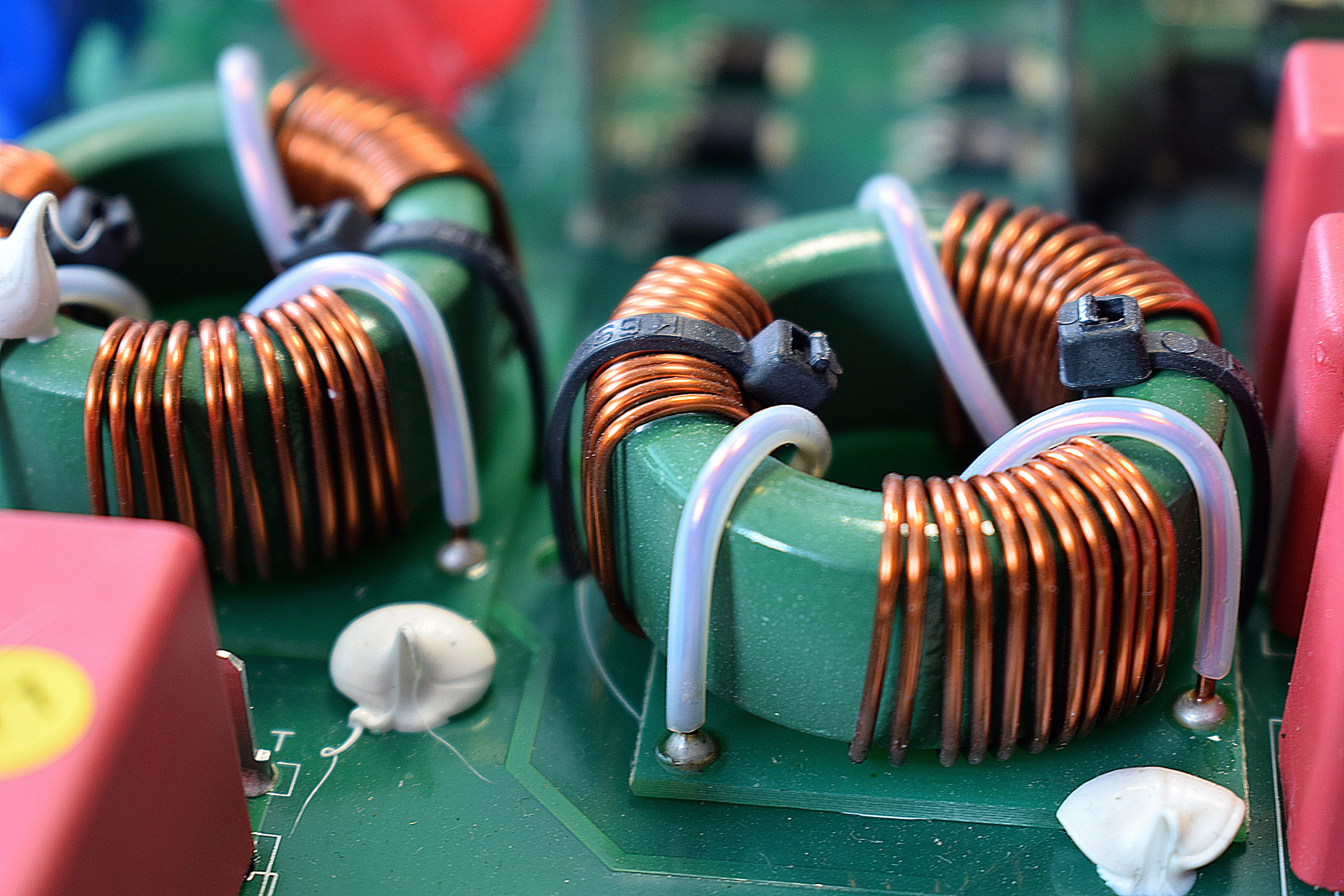metal, connection, communication, multi colored, electronics, equipment, coil, 5K, bangle, technology, choice, market, abundance, bracelet, variation, HD Wallpaper