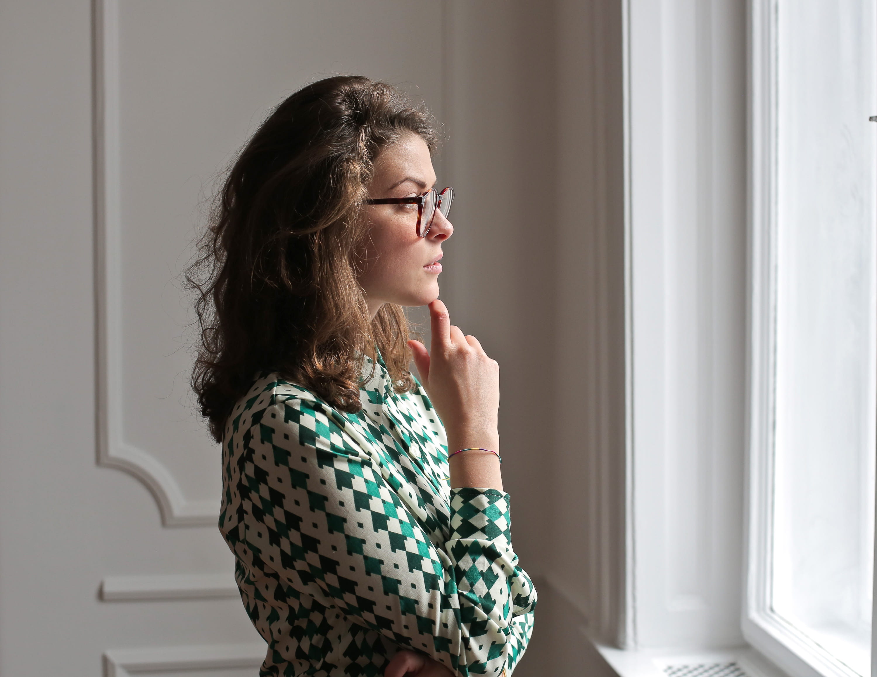thoughtful, eyeglasses, waist up, keeping, hand, young women, Girl, adult, inside, beautiful woman, brown hair, contemplation, spectacles, shirt, females, HD Wallpaper