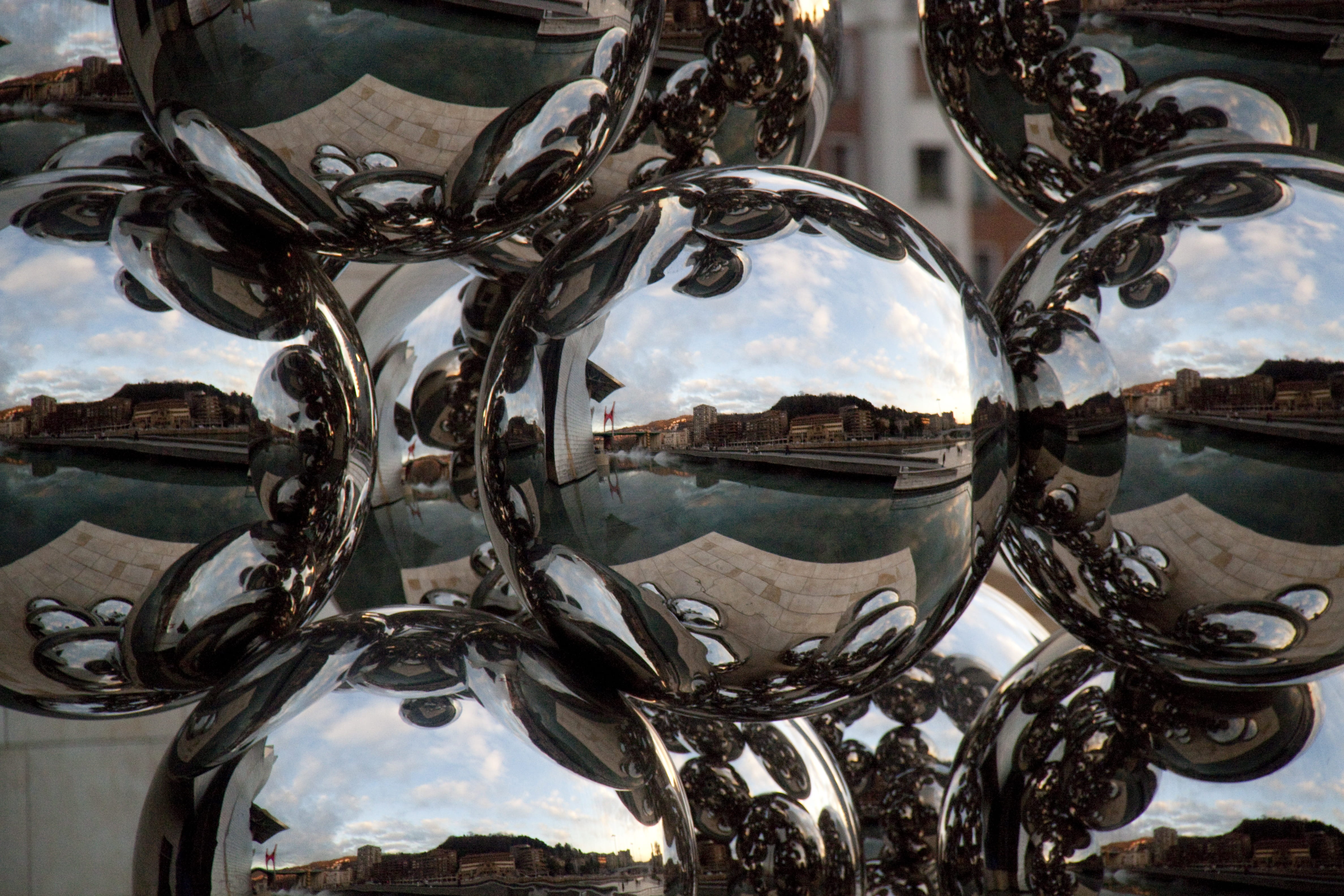 water, pattern, shiny, transparent, 4K, cloud - sky, bilbao, no people, focus on foreground, guggenheim museum, reflection, vizcaya, glass - material, HD Wallpaper