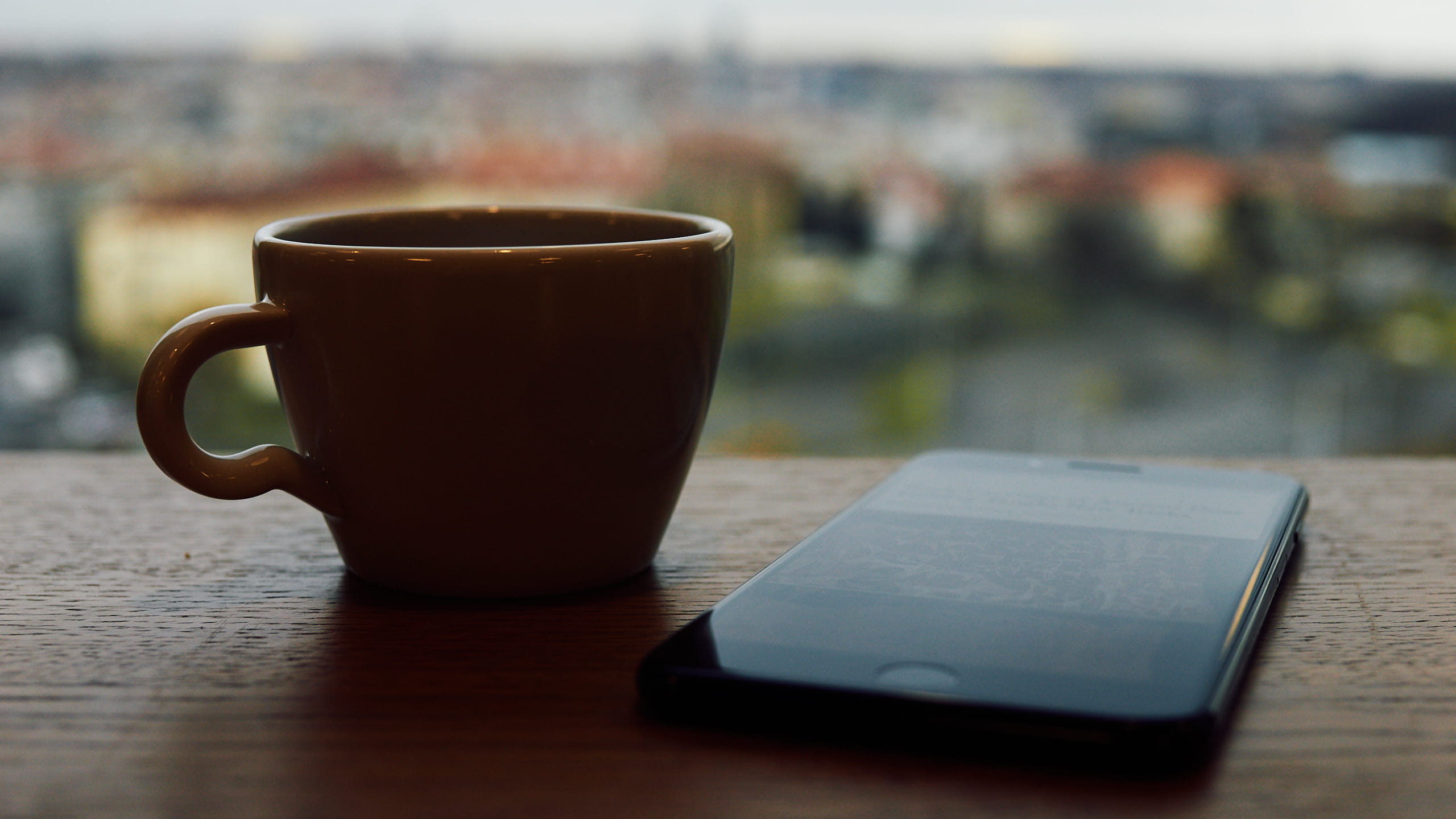 selective focus, refreshment, coffee shop, crockery, communication, work, no people, coffee, office, cup, iphone 7 plus, mug, coffee cup, focus on foreground, HD Wallpaper