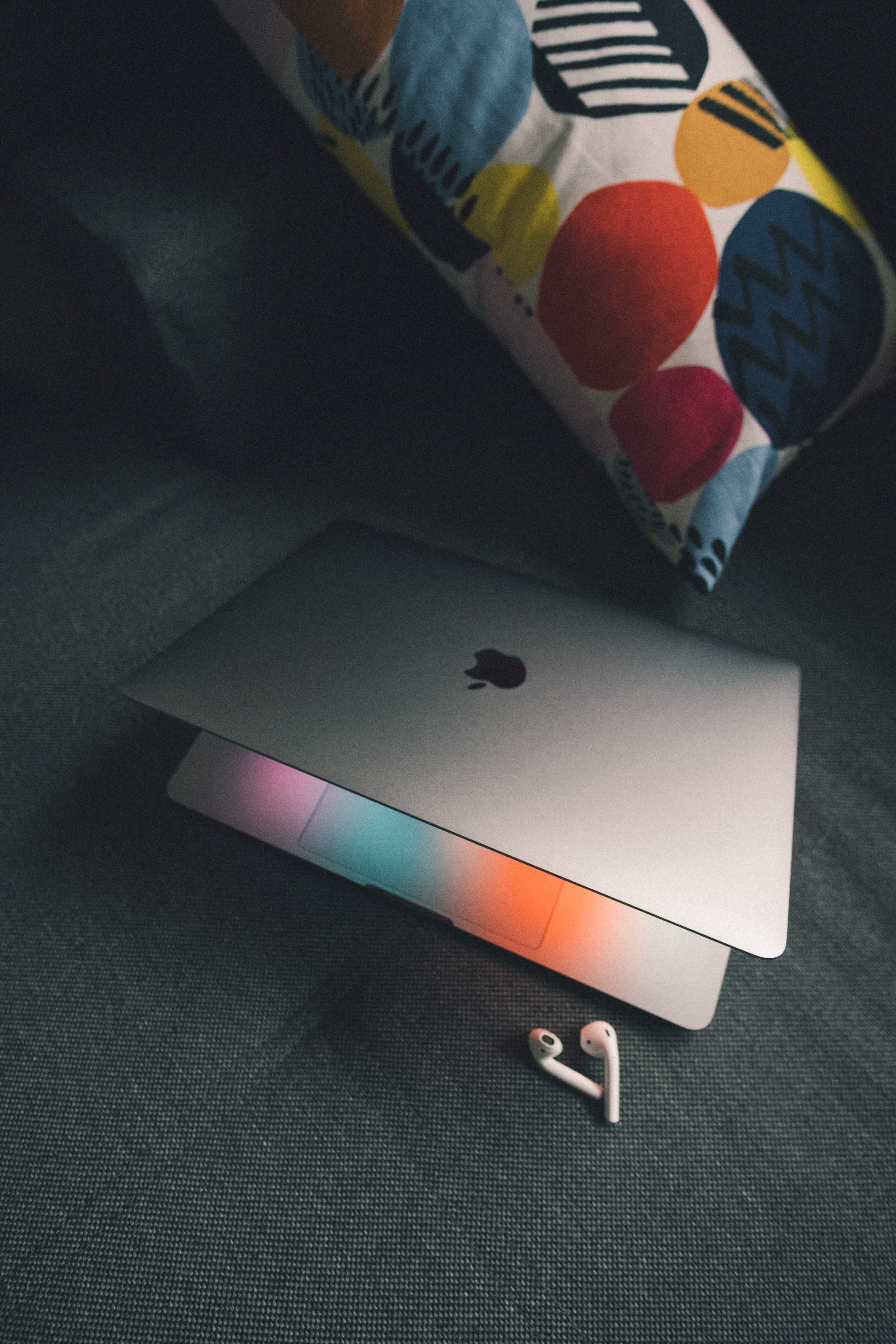 pencil, macbook pro 2018, table, day, 5K, art and craft, pen, indoors, minimal, focus on foreground, multi colored, close-up, communication, minimalist, Phone HD Wallpaper