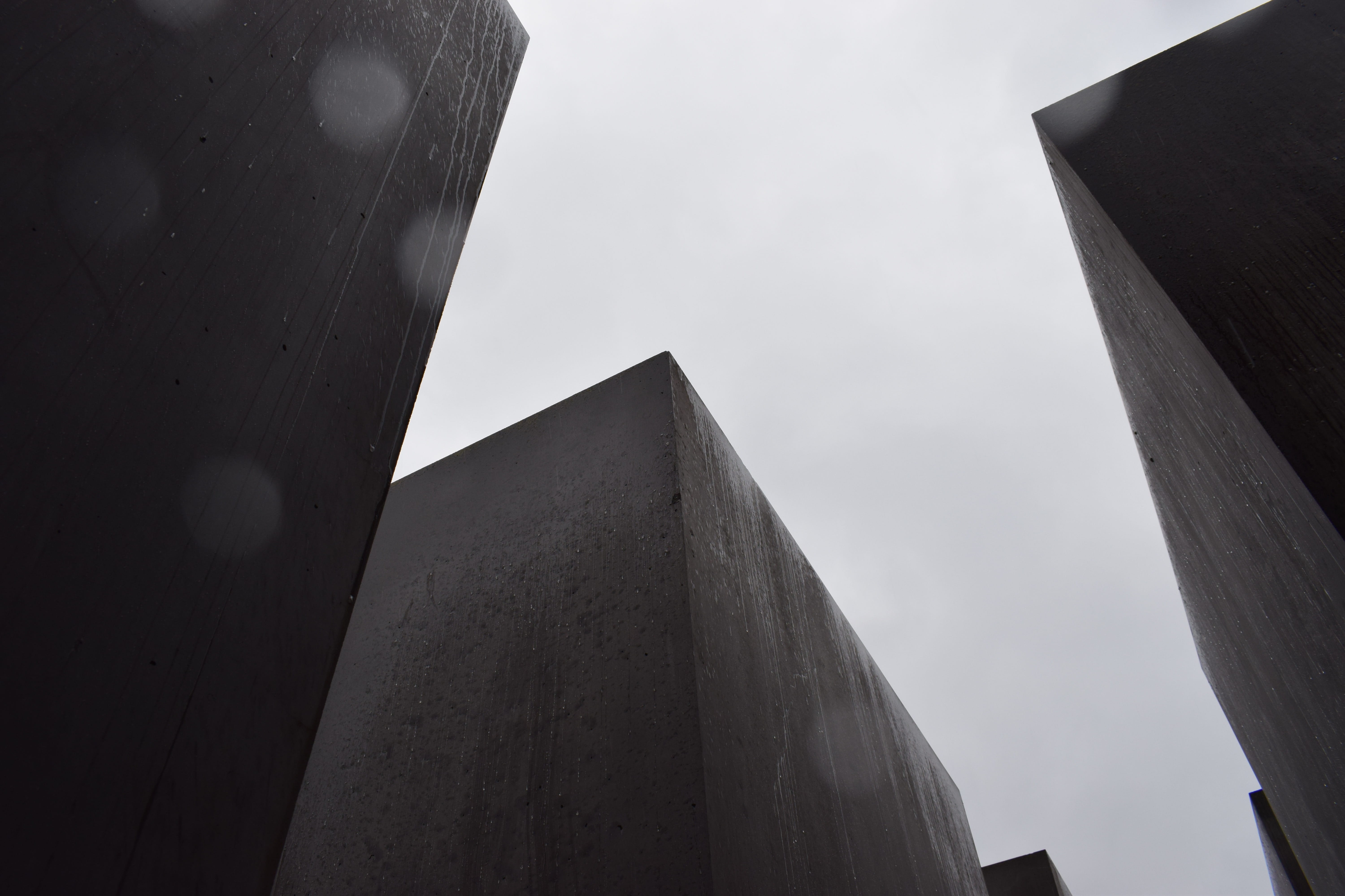 building exterior, sunlight, holocaust, low angle view, glass - material, day, berlin, no people, minimalism, tears, built structure, sky, nature, wall - building feature, HD Wallpaper