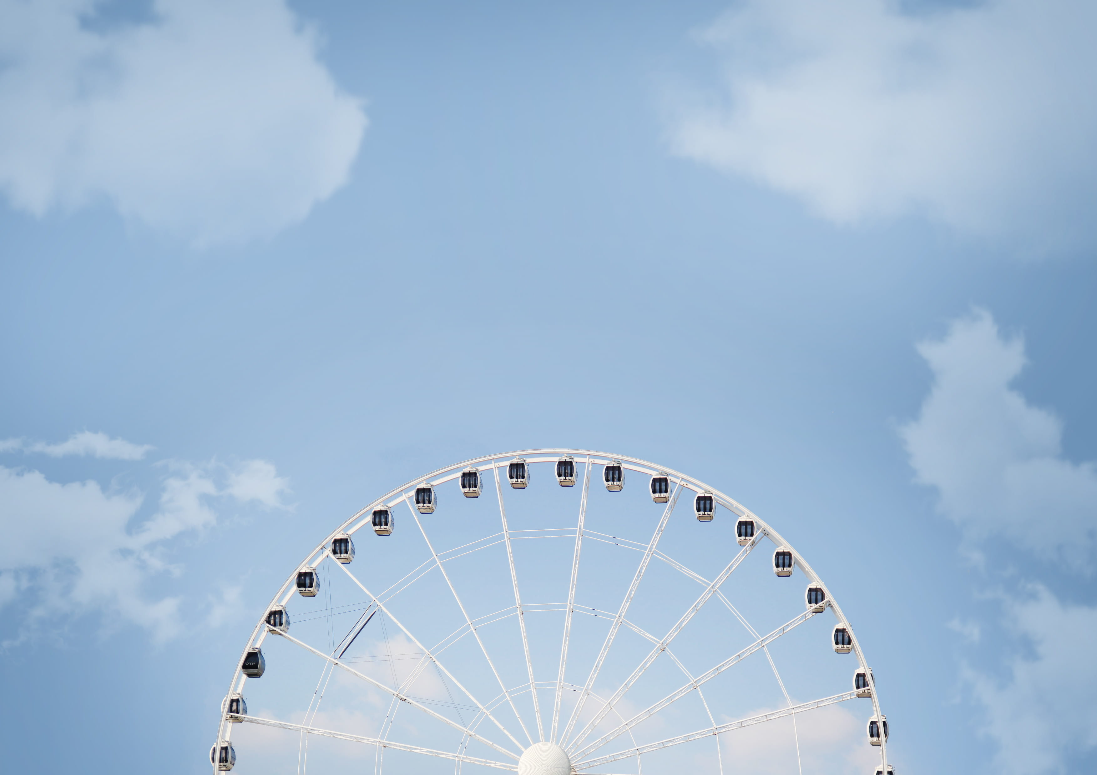 architecture, recreation, leisure, photography, ferris wheel, wheel, leisure activity, shape, bright, fun, sky, blue, semi-circle, no people, ferris, circle, HD Wallpaper