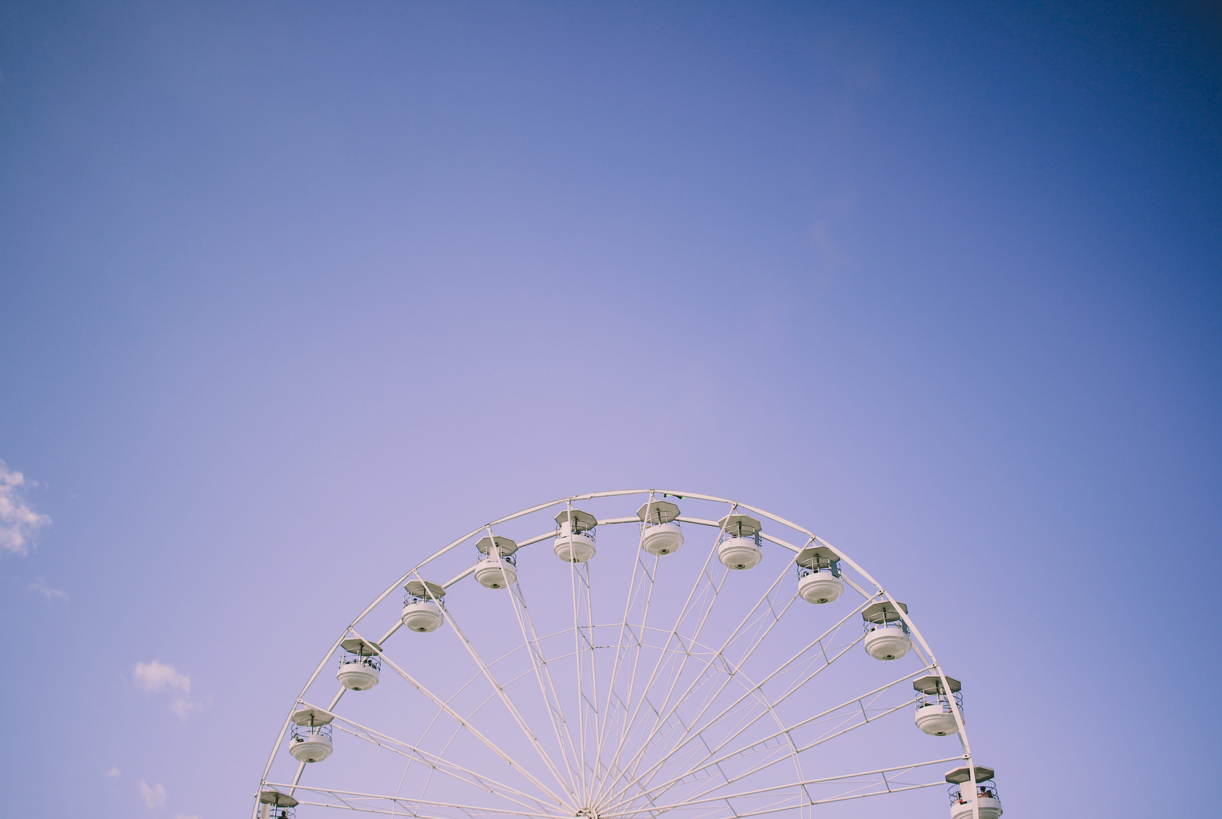 traveling carnival, gray, leisure activity, big wheel, day, amusement park, outdoors, amusement park ride, arts culture and entertainment, carnival, fun, HD Wallpaper