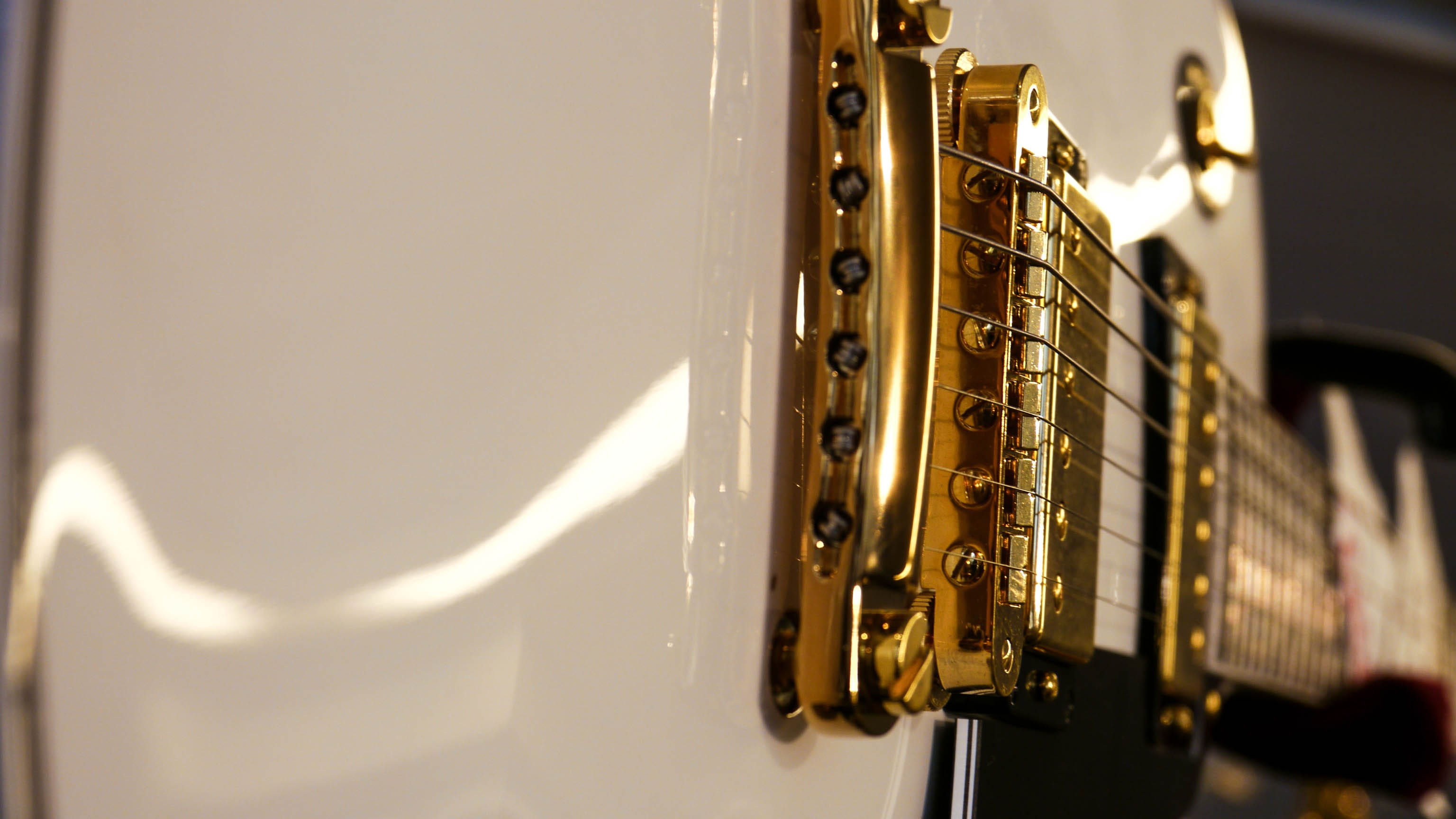 gold colored, classic, photo, musical equipment, wall - building feature, technology, musical instrument, arts culture and entertainment, guitar, music, HD Wallpaper