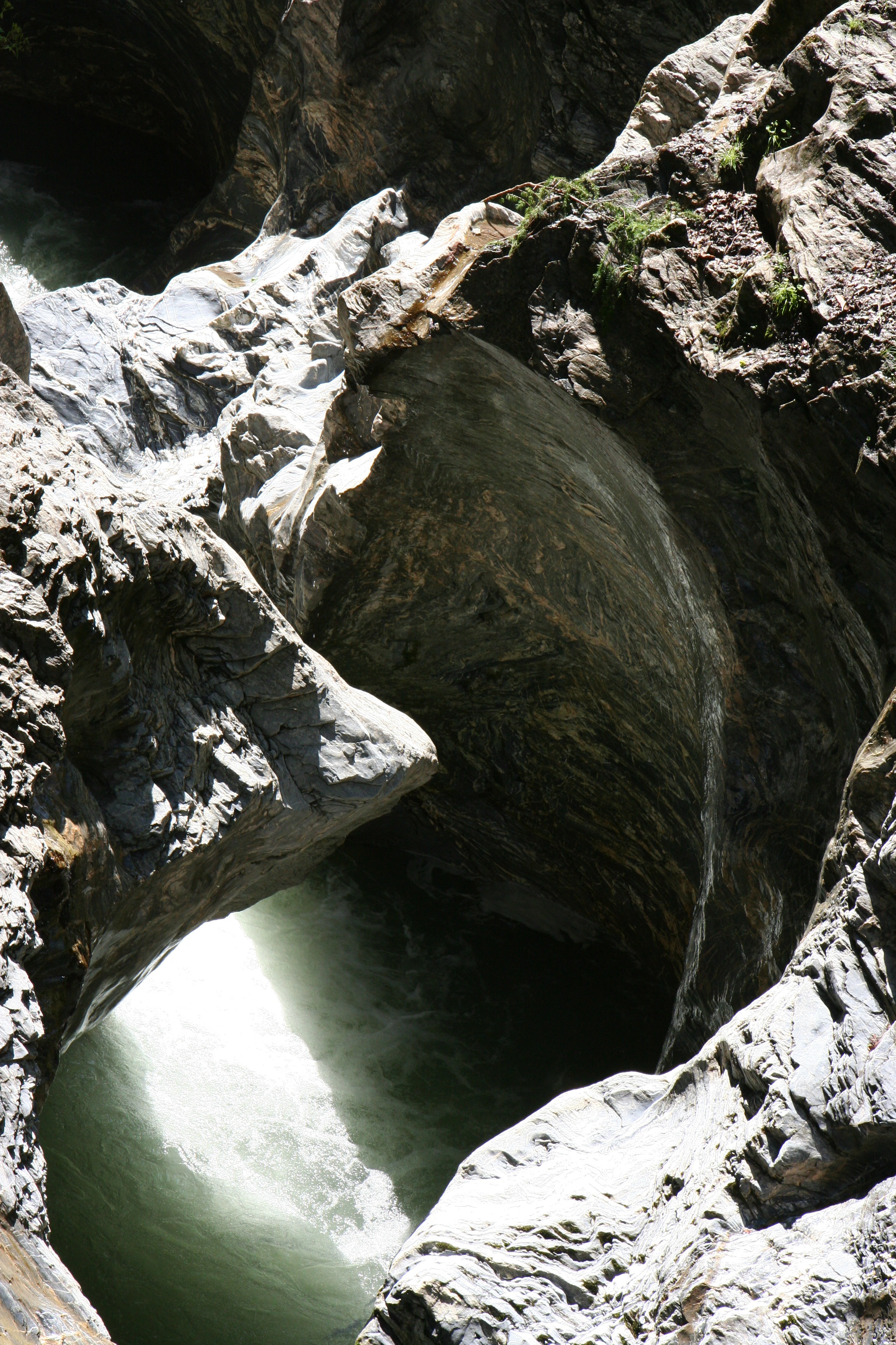 stream - flowing water, rock formation, eroded, no people, water, stone, flowing water, flowing, defile, rock - object, torrent, nature, high angle view, Phone HD Wallpaper