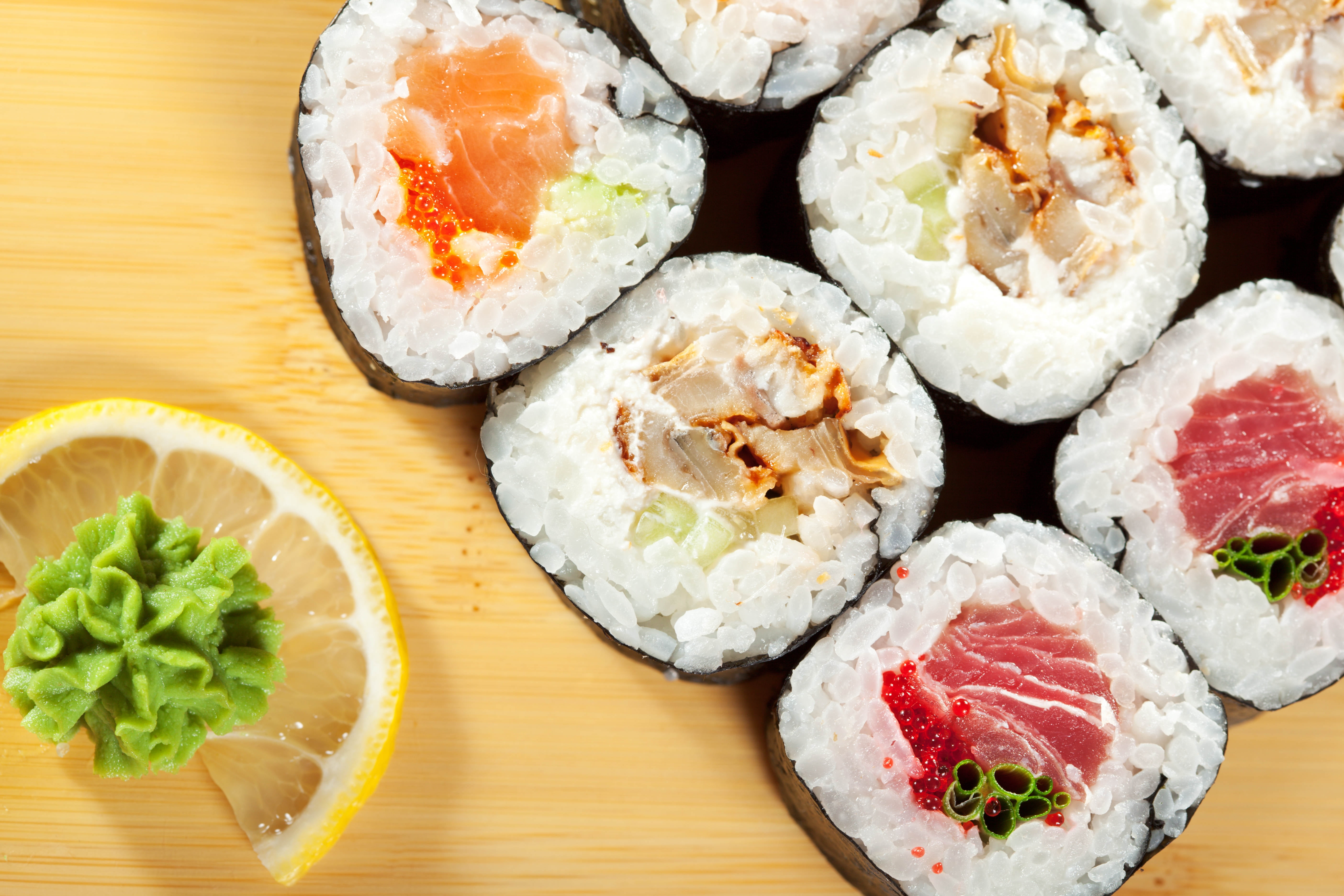 tuna, rice - Food Staple, no people, restaurant, white, japan, avocado, healthy Eating, refreshment, table, serving size, asia, seafood, wasabi, temptation, HD Wallpaper