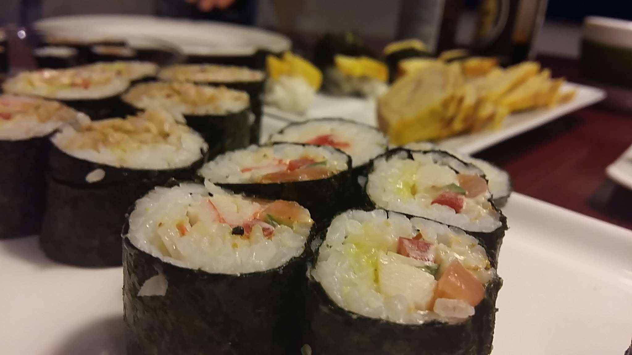 tray, close-up, 1080P, rice, japanese food, focus on foreground, japan, food and drink, nori, sushi, temptation, indoors, chinese food, garnish, seafood, HD Wallpaper